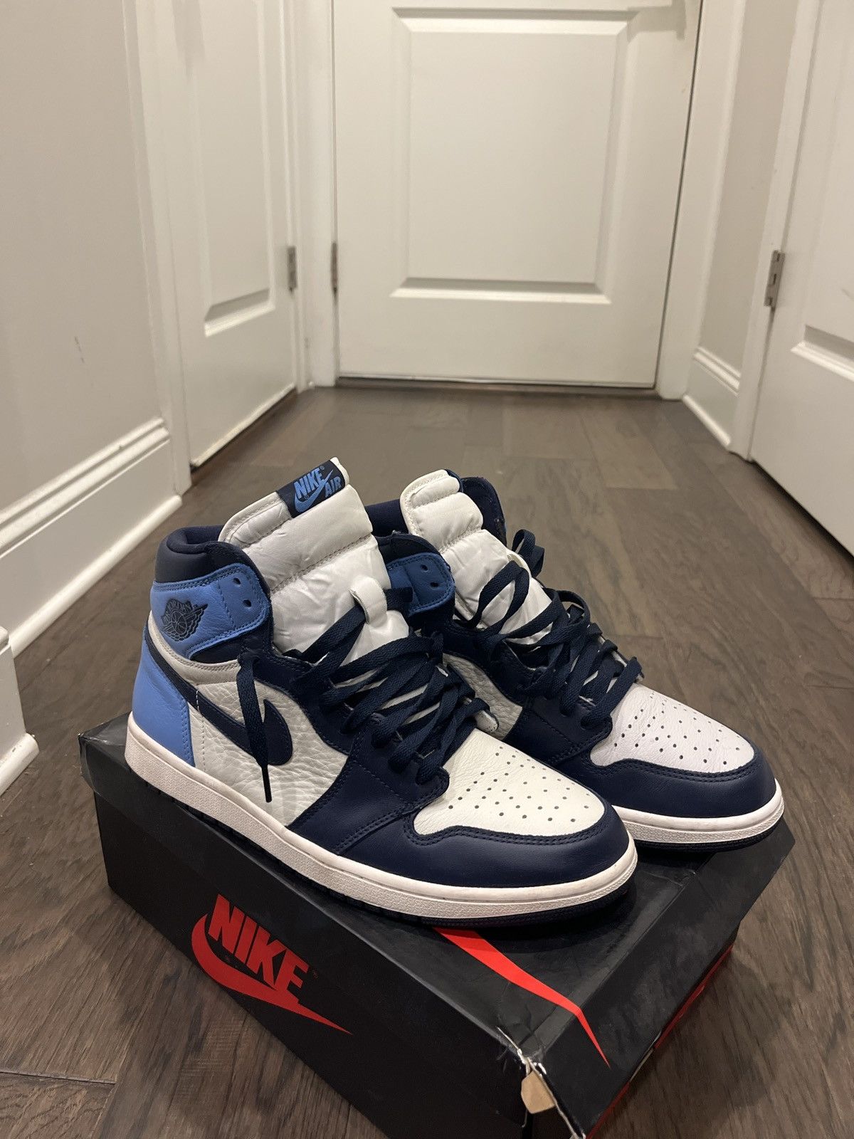 Jordan Brand Jordan 1 Obsidian Size US 11 / EU 44 - 1 Thumbnail