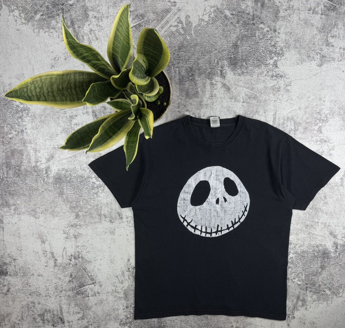Disney Vintage Disney Nightmare Before Christmas Film Movie Cartoon Merch T Shirt Tee Size US XL / EU 56 / 4 - 1 Thumbnail