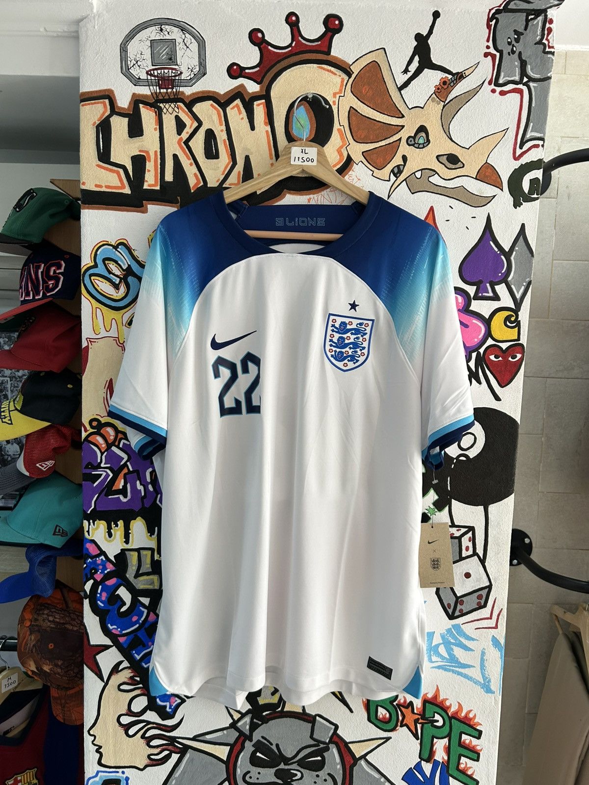 Nike Brand New Bellingham 22/23 England Hone kit Size US XL / EU 56 / 4 - 1 Thumbnail