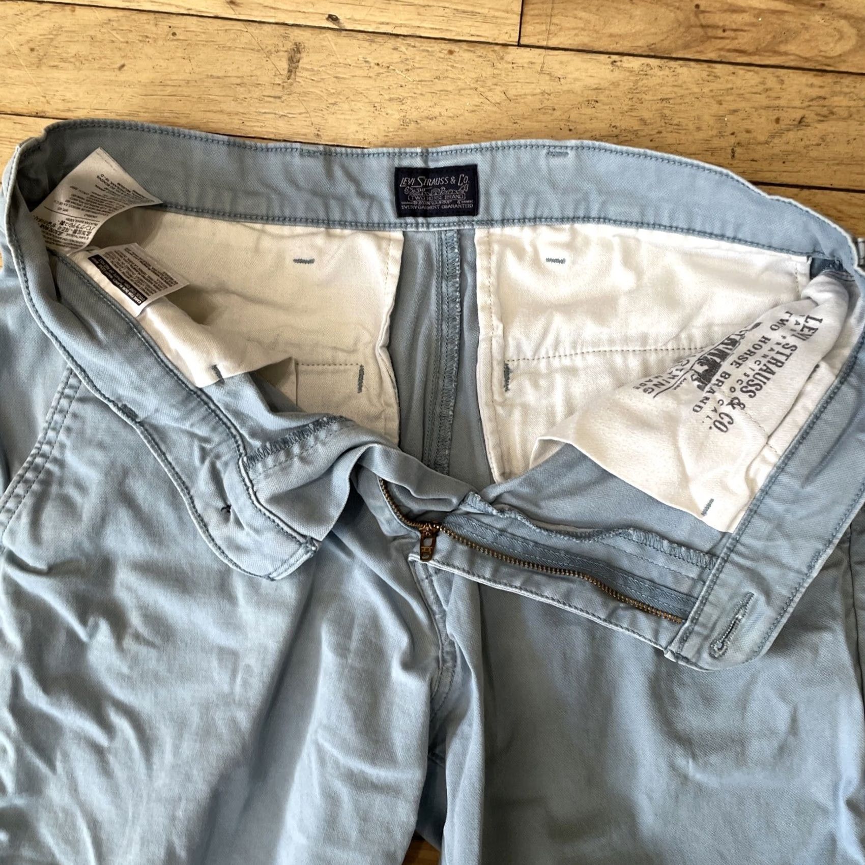 Levi's VINTAGE Levi's Shorts Men 30 Blue Canvas Flat Chino WhiteTab Levis 30x8 Size US 30 / EU 46 - 6 Thumbnail