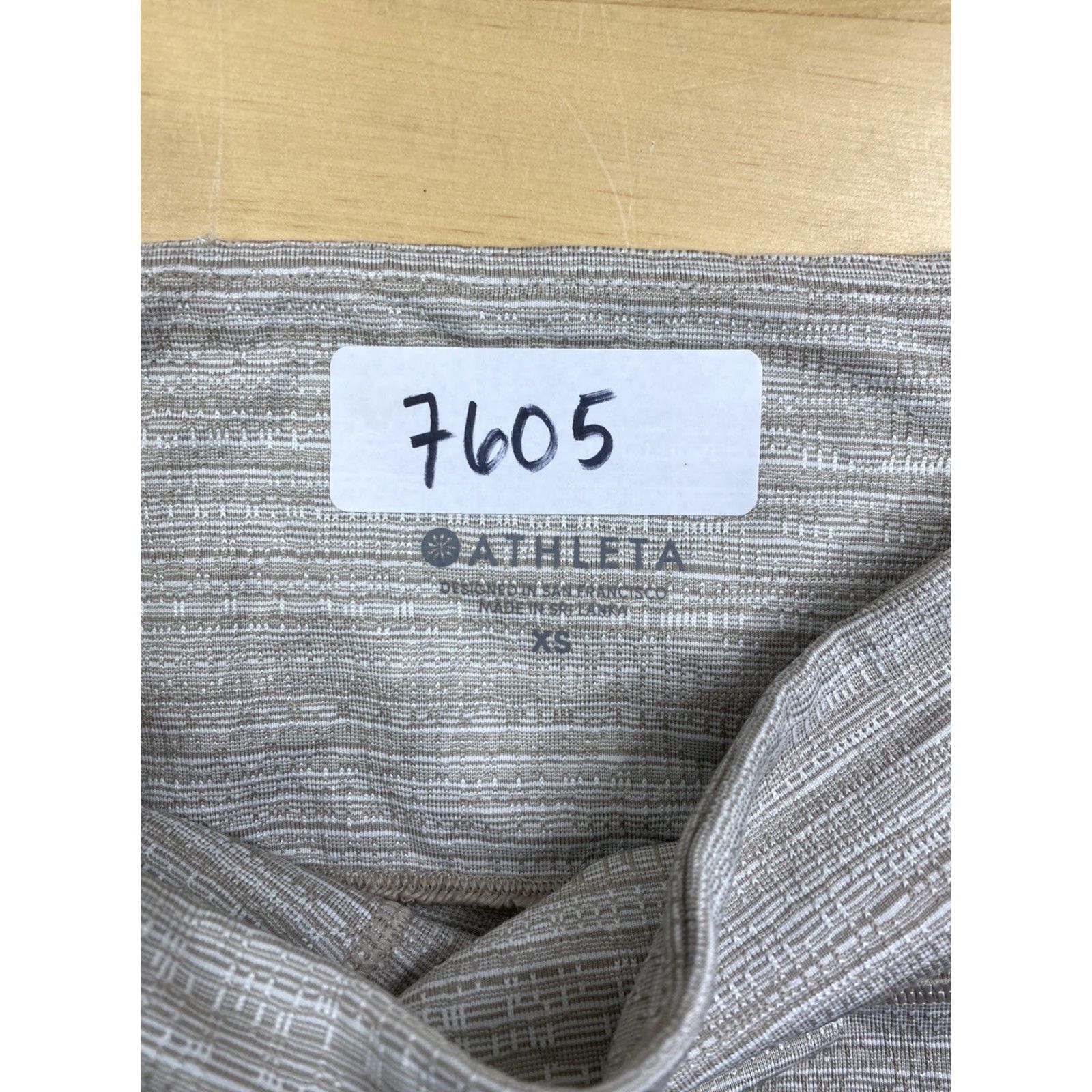 Athleta Athleta Leggings Capri Womens XS Casual Activewear Athleisure Multicolor Cross Training Yoga Pull On #7605 Size 26" / US 2 / IT 38 - 3 Thumbnail
