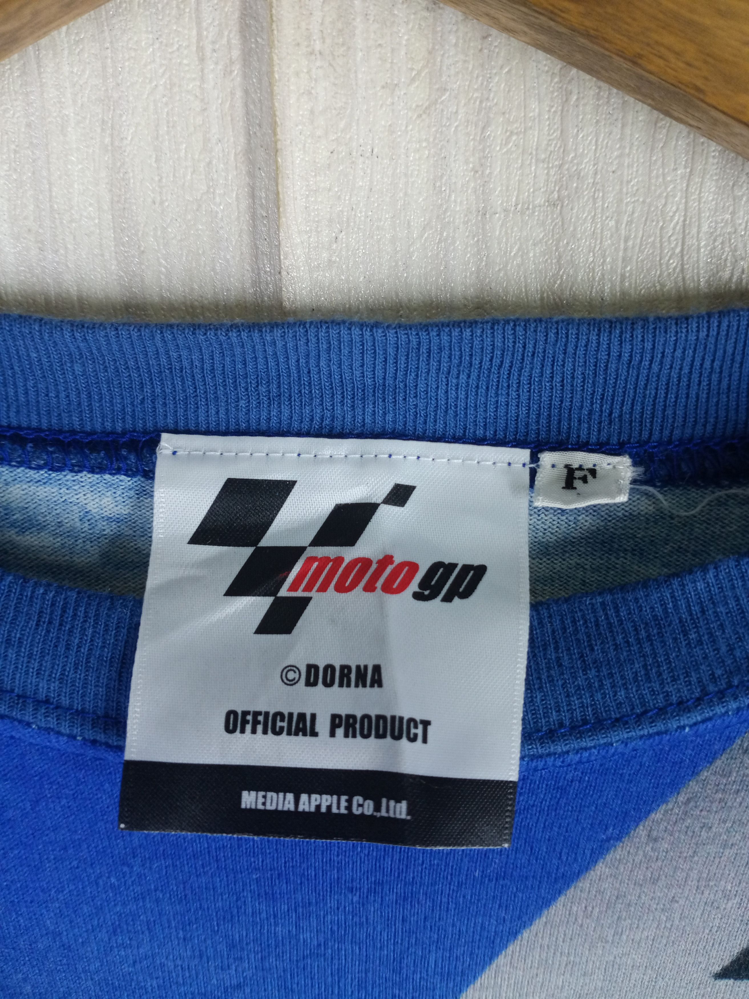 Gear for Sports × Vintage Rare Vintage MOTOGP Daijiro Kato 74 Tshirt Size US S / EU 44-46 / 1 - 6 Thumbnail