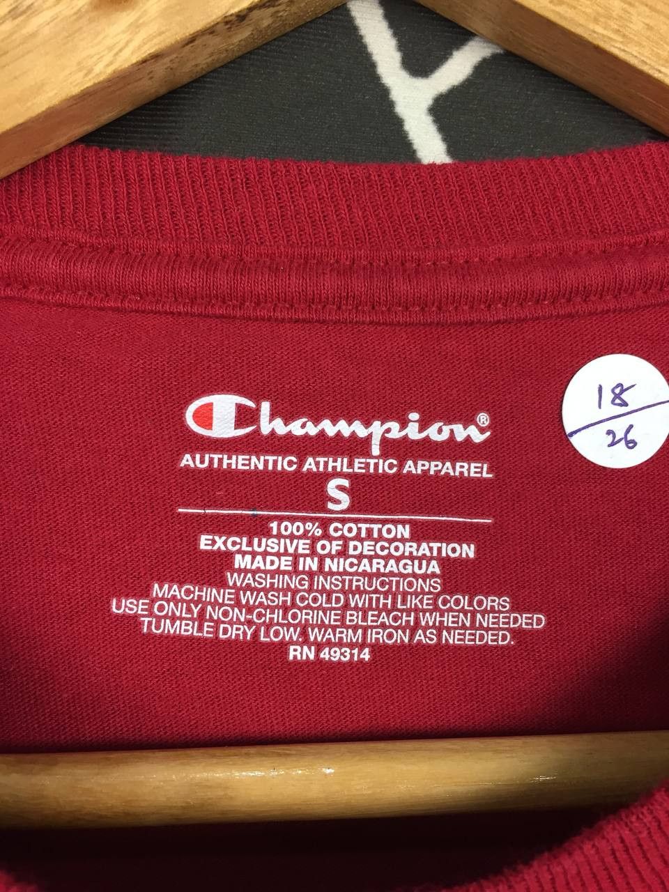 Champion × Vintage Champion Saint Josep's Basketball Become Legendary Tee Size US S / EU 44-46 / 1 - 10 Thumbnail