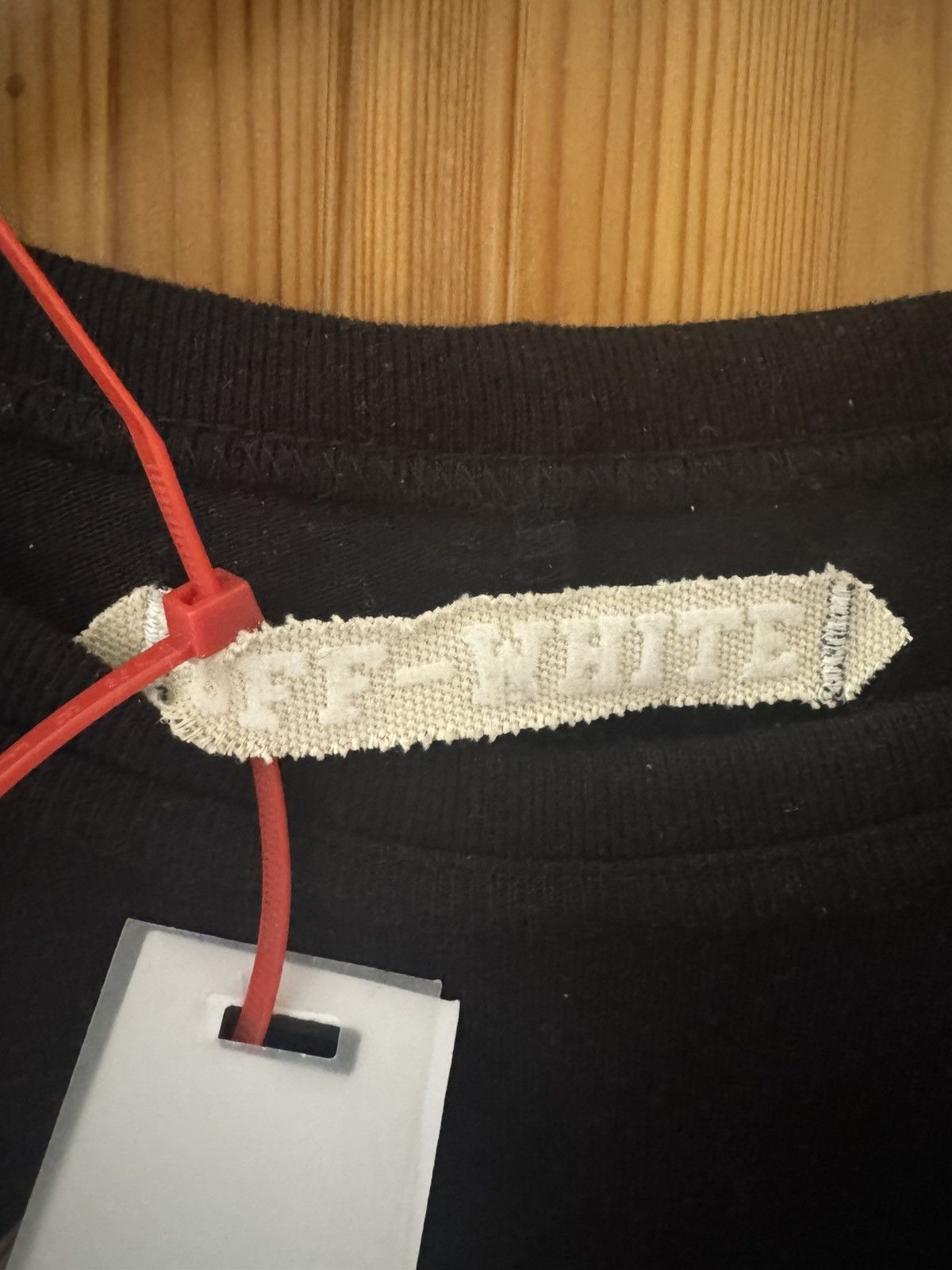 Off-White Off- White CARAVAGGIO T-SHIRT ALLOVER FISH Size US XS / EU 42 / 0 - 4 Thumbnail