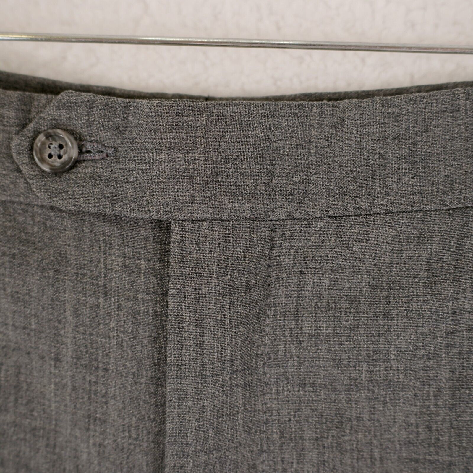 Hart Schaffner Marx Hart Schaffner Marx Gray Wool Pleated Cuffed High Rise Dress Size 36R - 4 Thumbnail