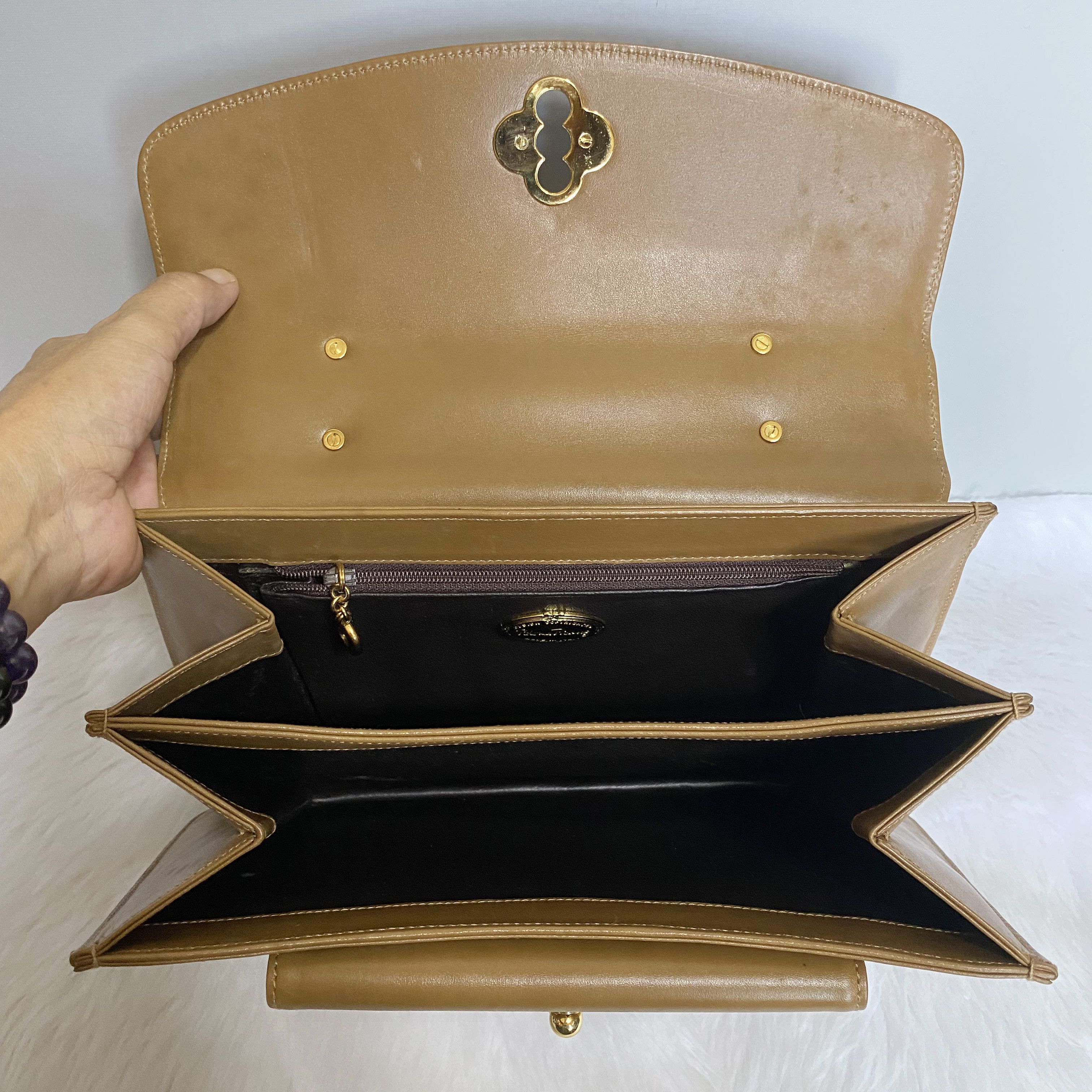 Paloma Picasso Vintage Tan Brown Leather Top Handle Bag Size ONE SIZE - 11 Thumbnail