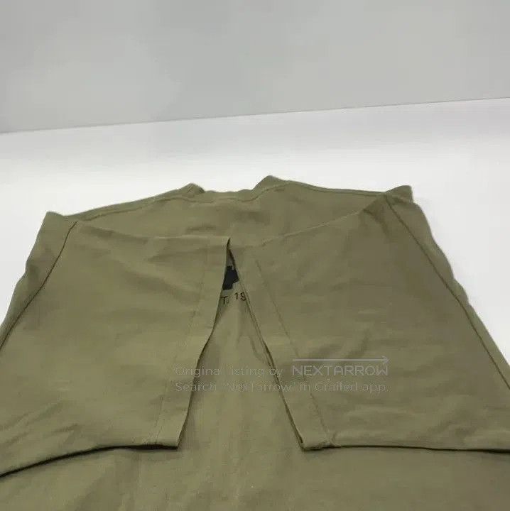 Balenciaga Balenciaga Military Green Logo Print T. Size US M / EU 48-50 / 2 - 7 Thumbnail