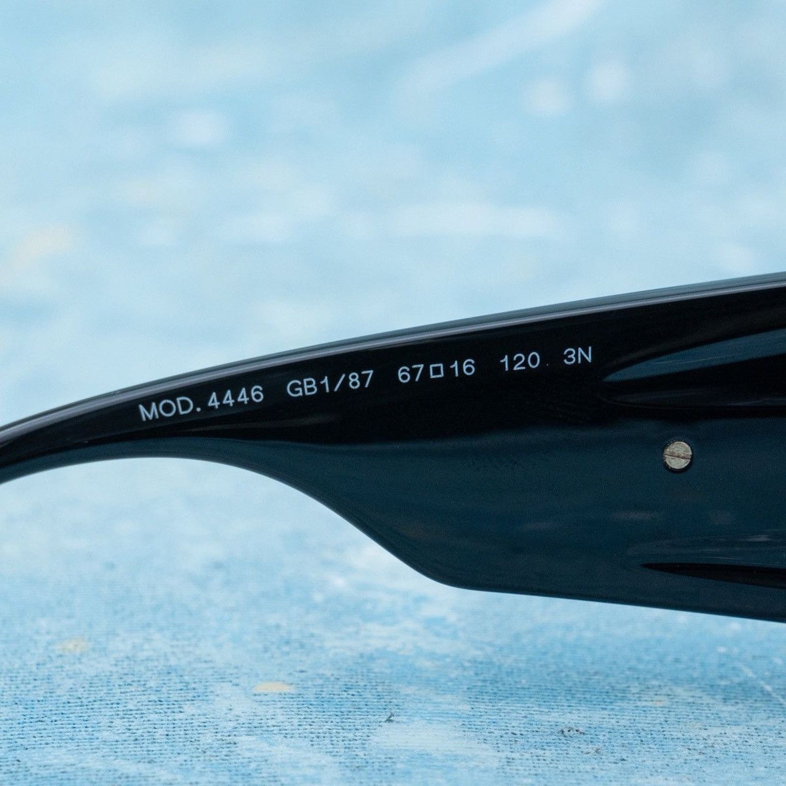 Versace Versace black medusa logo oversized shield sunglasses Size ONE SIZE - 5 Thumbnail