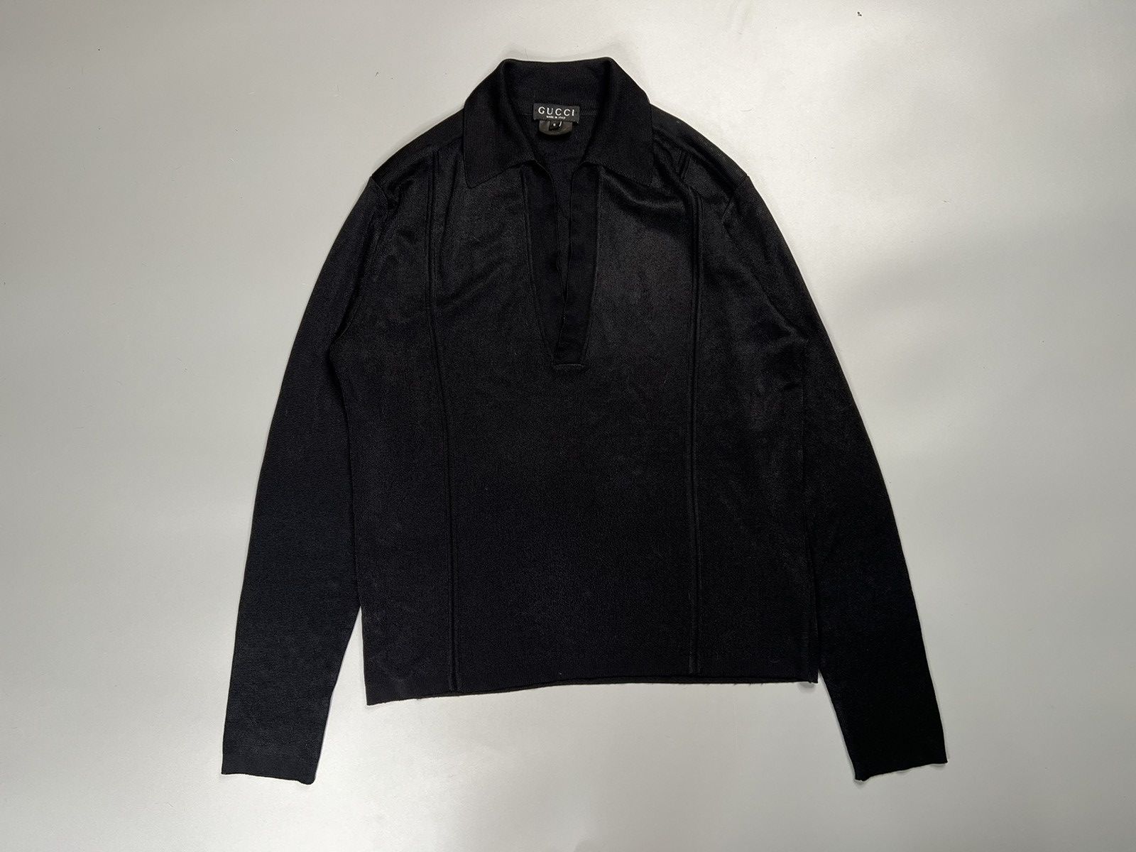 image of Gucci Tomford 2000’S Mens Plunge Neck Viscose Polo Sweater in Black (Size Small)