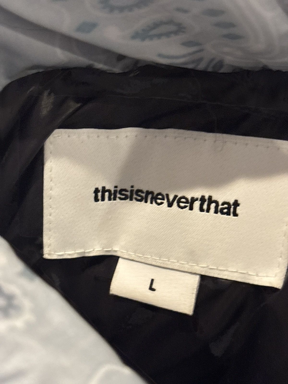 thisisneverthat Thisisneverthat blue bandana print puffer down jacket large Size US L / EU 52-54 / 3 - 4 Thumbnail