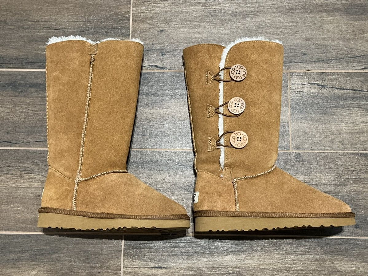 Designer × Ugg Bailey Button Triplet II Boot Size US 7 / IT 37 - 2 Thumbnail