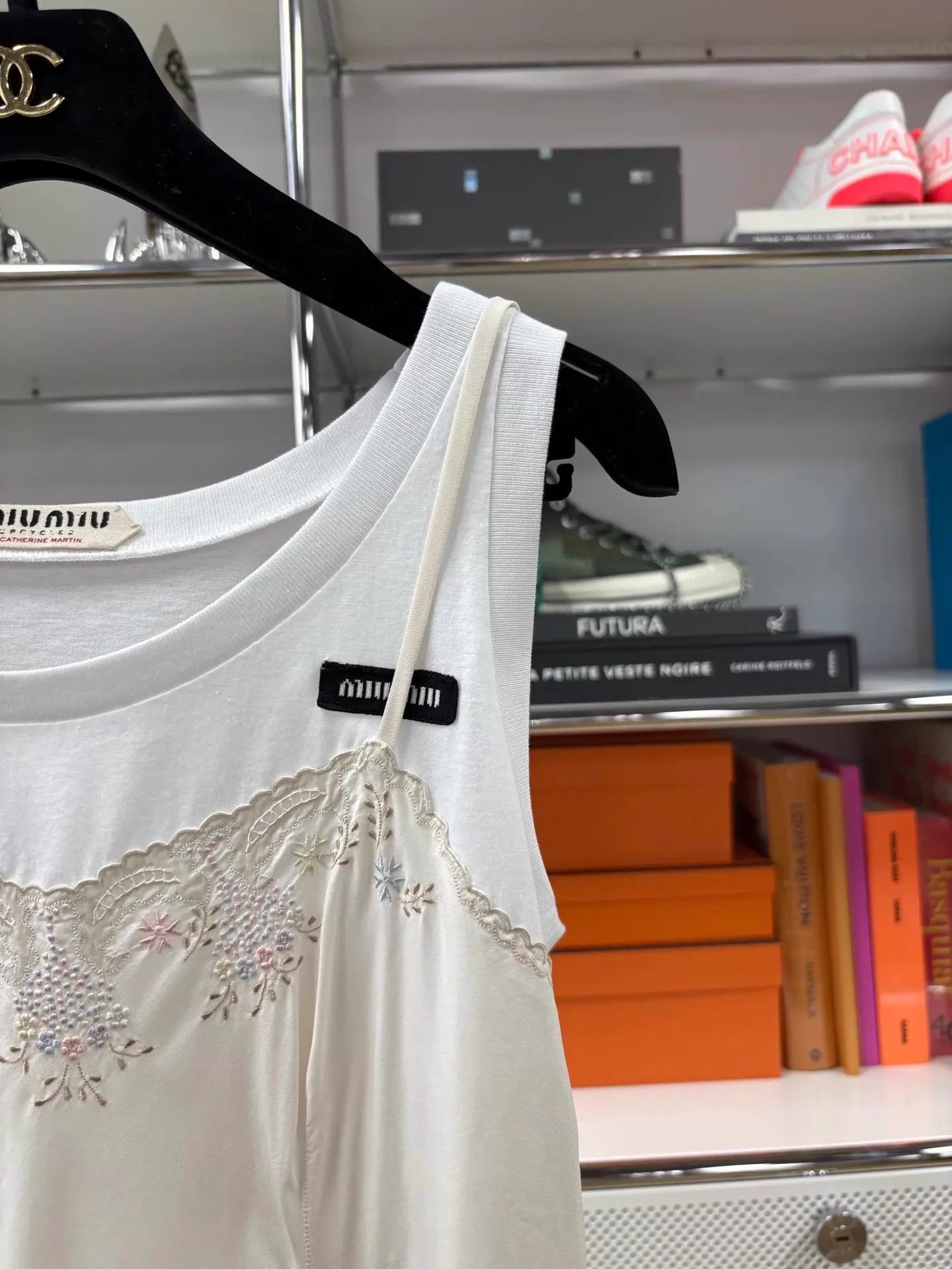 Miu Miu MIU MIU Bond St LE White & Beige Floral Embroidered Dress 36 Size XS / US 0-2 / IT 36-38 - 3 Thumbnail