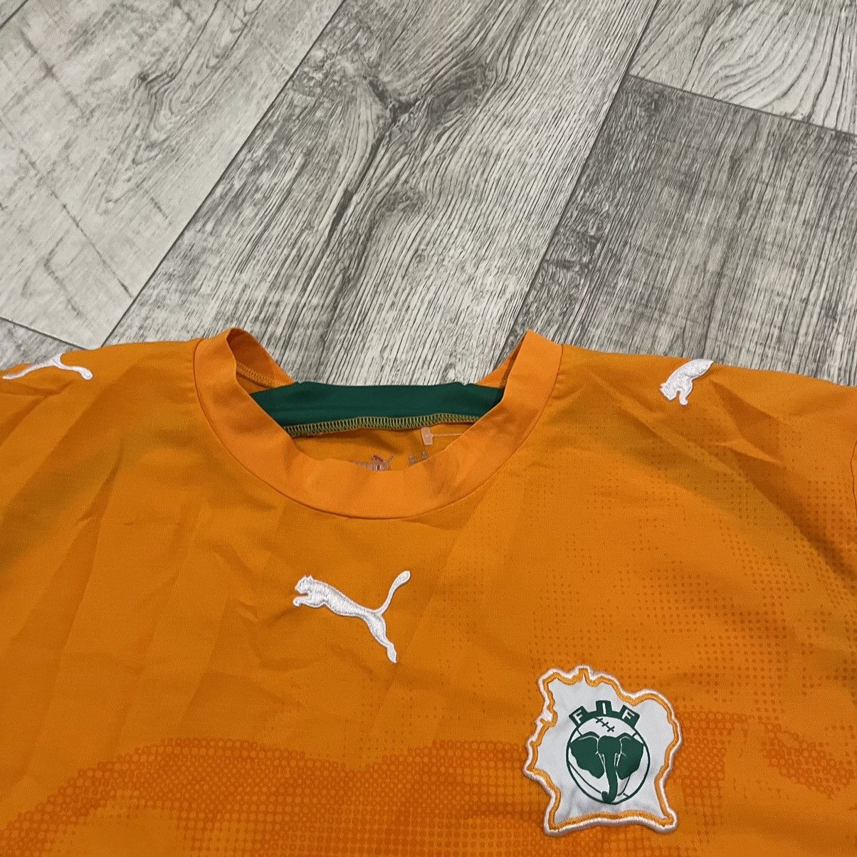 Puma Puma Ivory Coast #11 Drogba Soccer Jersey FIF TEE SHIRT Size US XL / EU 56 / 4 - 2 Thumbnail