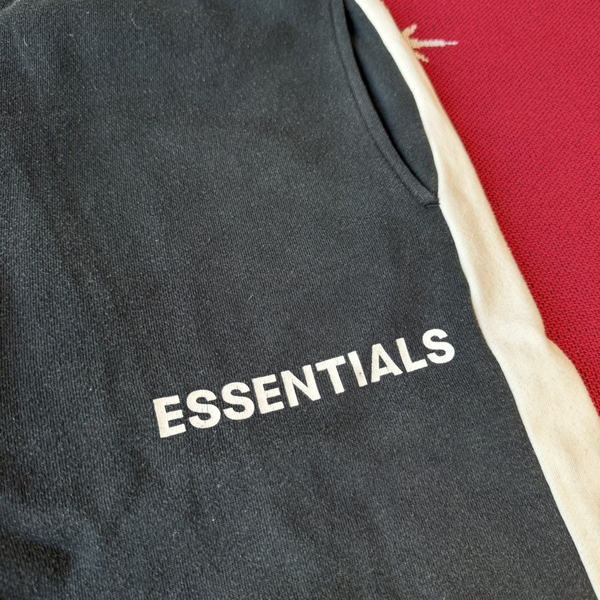 Essentials SS20 Fear of God Essentials Side Stripe Sweatpants Size M Size US 32 / EU 48 - 2 Thumbnail