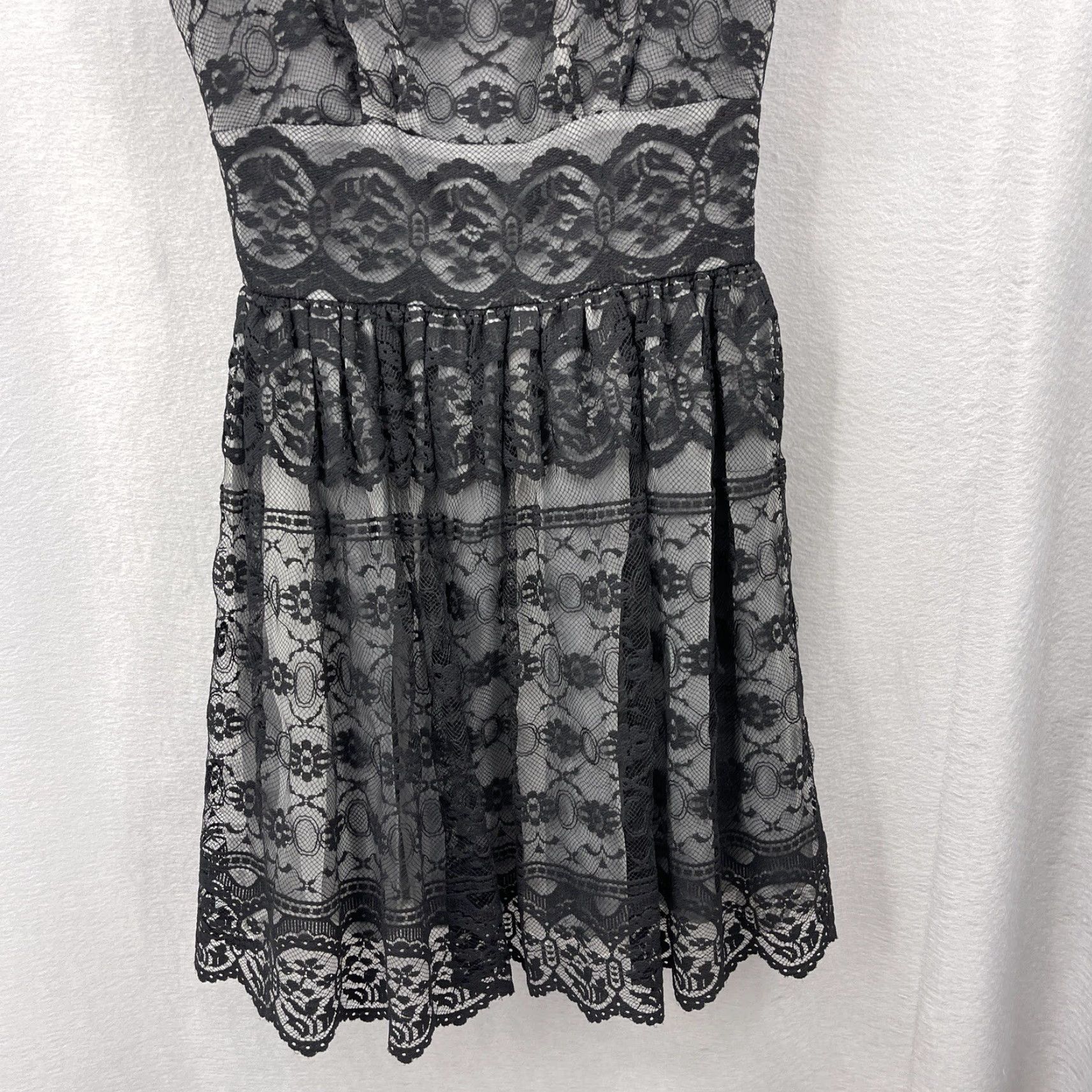 Anna Sui Anna Sui Dress Womens 4 Black Lace Flounce Audrey Hepburn Coquette Lolita Dress Shirt Womens 4 Black Lace Flounce Audrey Hepburn Coquette Lolita Size S / US 4 / IT 40 - 3 Thumbnail