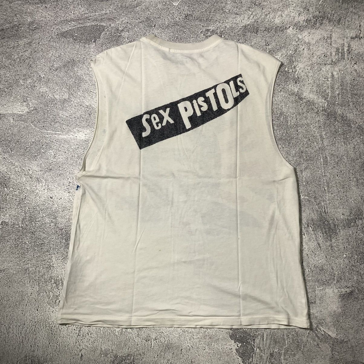 Band Tees 2017 Sex Pistols " God Save the Queen " Tank Top Size US M / EU 48-50 / 2 - 3 Thumbnail