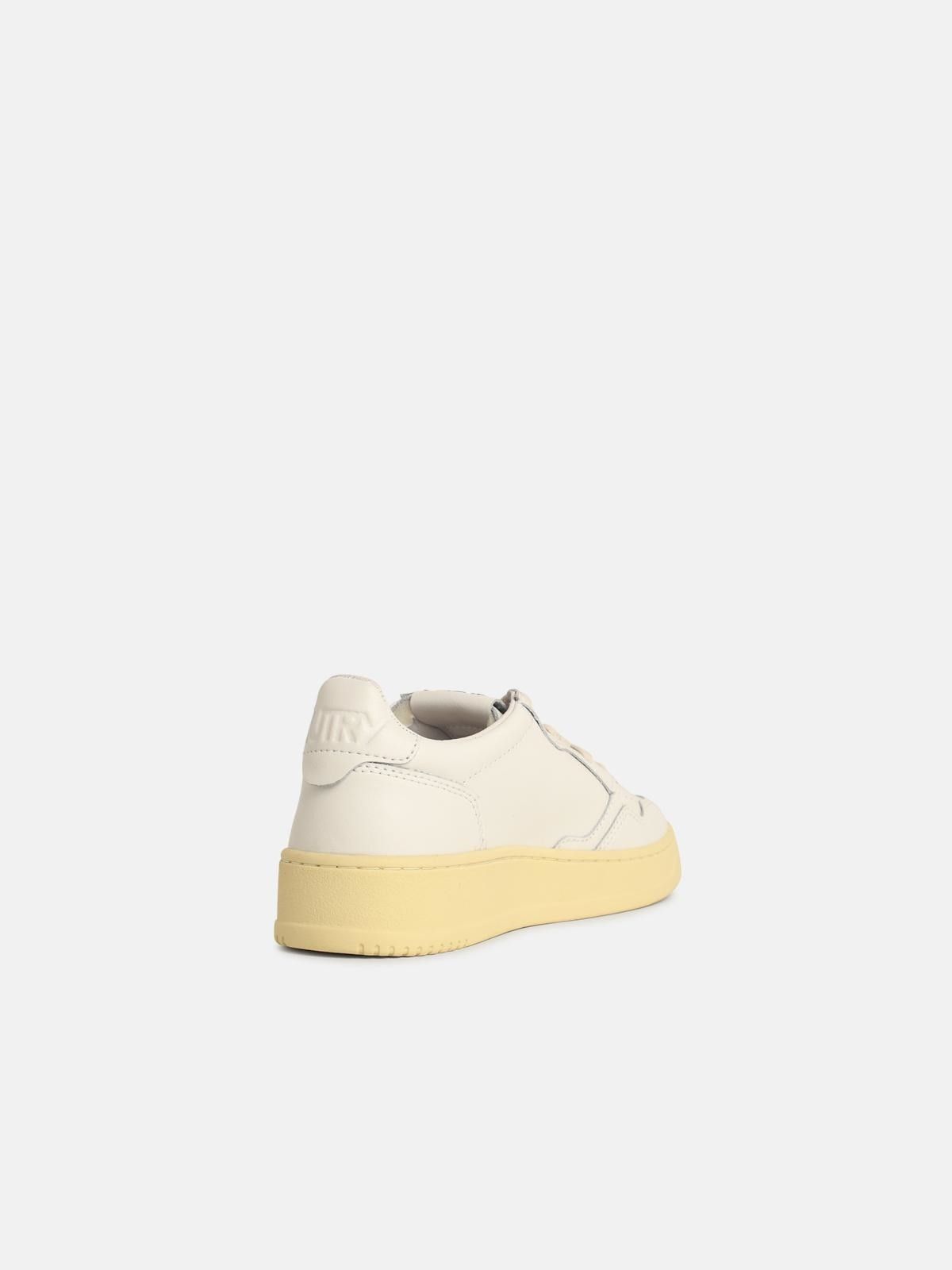 AUTRY o1y0725 Low-Top Sneakers in White Size US 7 / IT 37 - 2 Thumbnail
