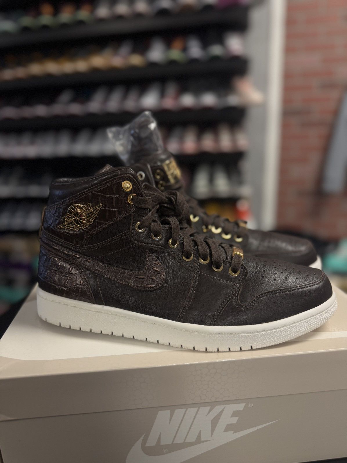 Jordan Brand × Nike Size 11 - Jordan 1 Retro High OG Pinnacle Croc 2015 Size US 11 / EU 44 - 2 Thumbnail