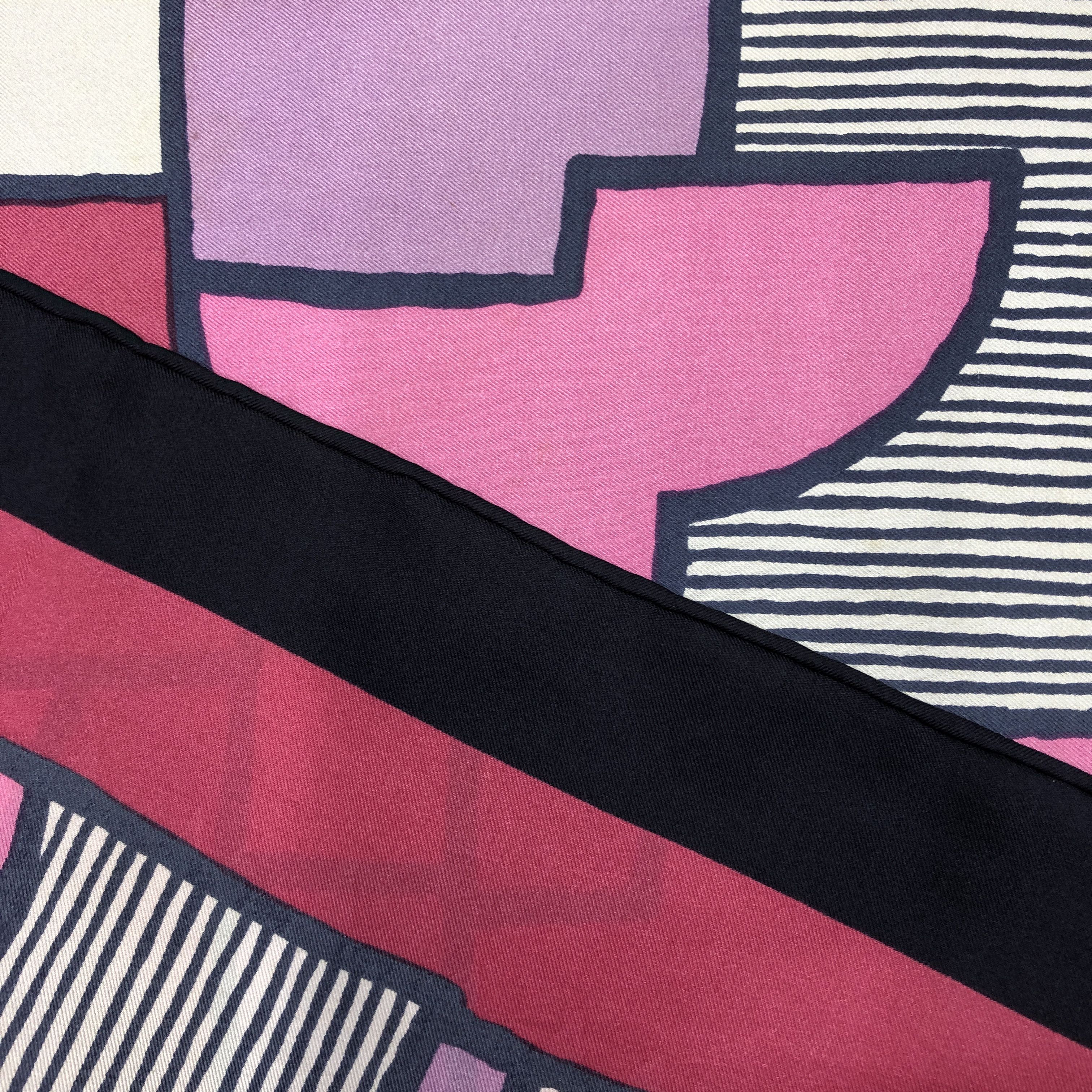 Japanese Brand Vintage SILK Scarf Twill Stole Wraps Scarves - GF60030 Size ONE SIZE - 7 Thumbnail
