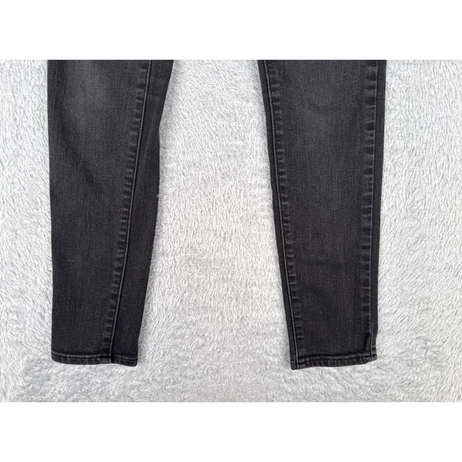Levi's Levis Jeans Women 25 Black Denim 721 High Rise Skinny Cotton Blend 24x28 Womens Size 42" / US 20 - 2 Thumbnail