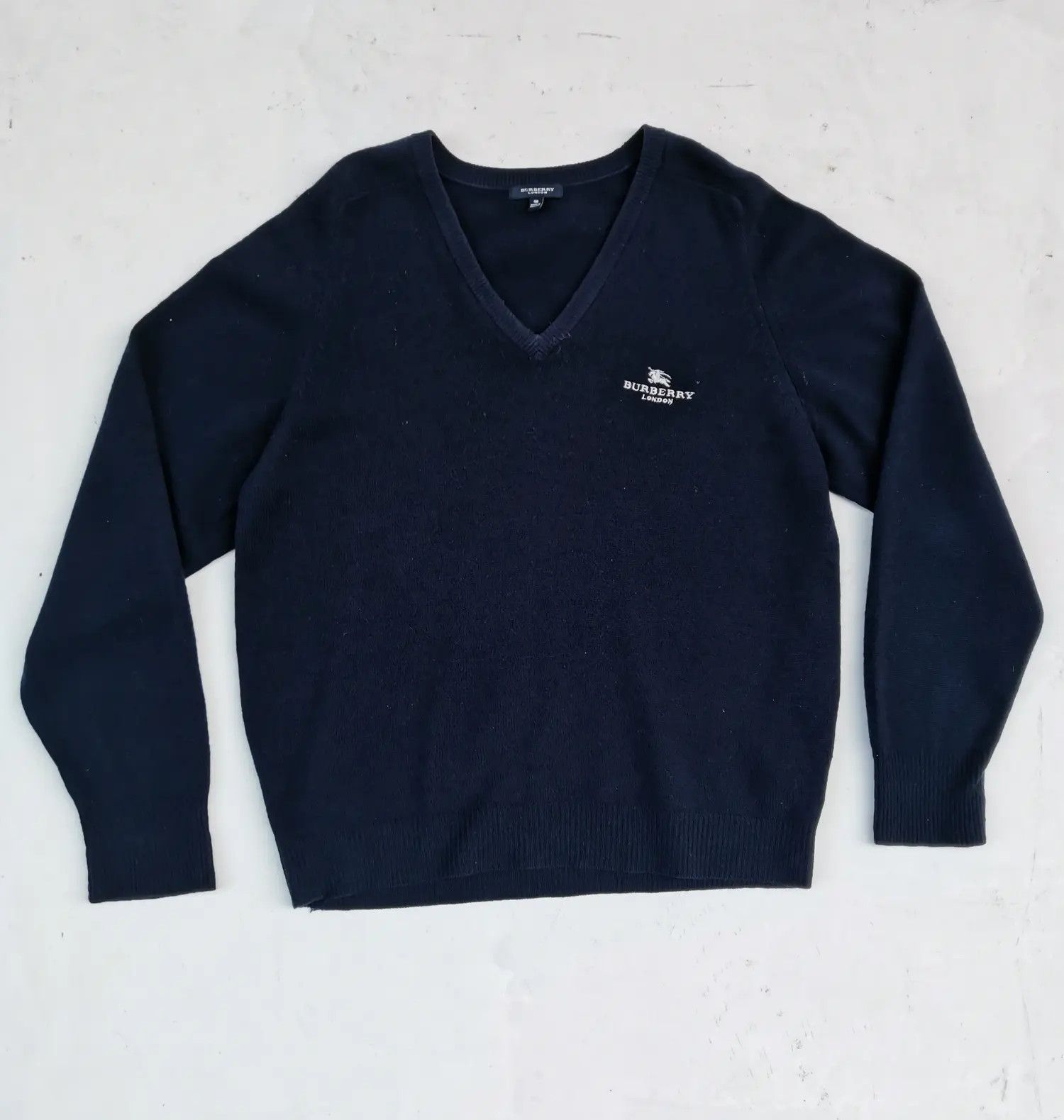 Burberry Rare!!! Burberry London Small Logo Embroidered Knitwear Size US M / EU 48-50 / 2 - 9 Thumbnail