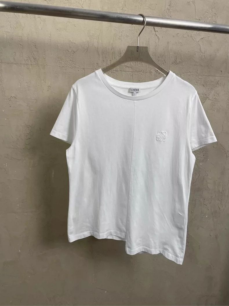 Loewe loewe Color embroidered small logo irregular hem short slee Size US S / EU 44-46 / 1 - 1 Thumbnail