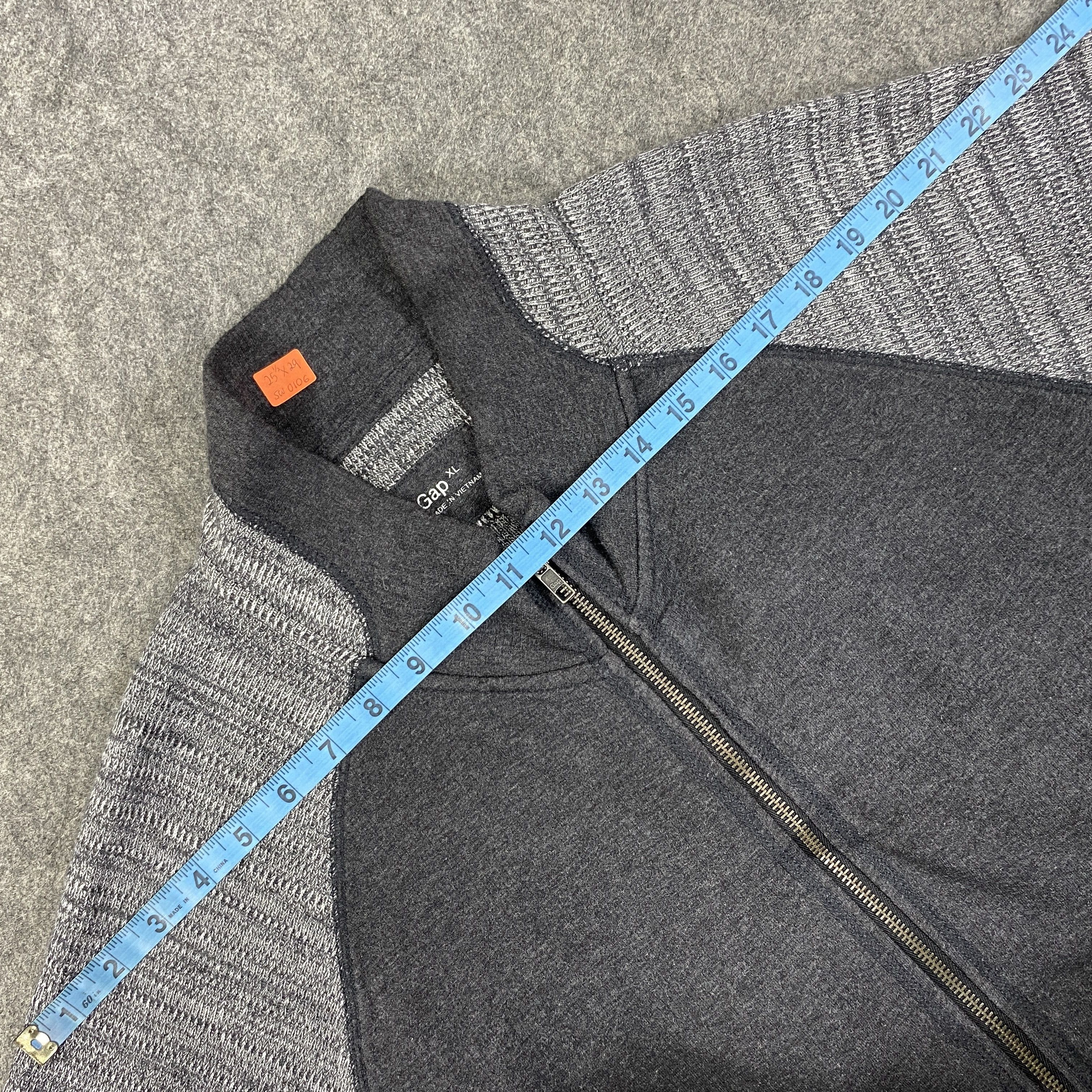 Gap Vintage GAP Plain Zipper Sweatshirt - SW0106 Size US XL / EU 56 / 4 - 8 Thumbnail