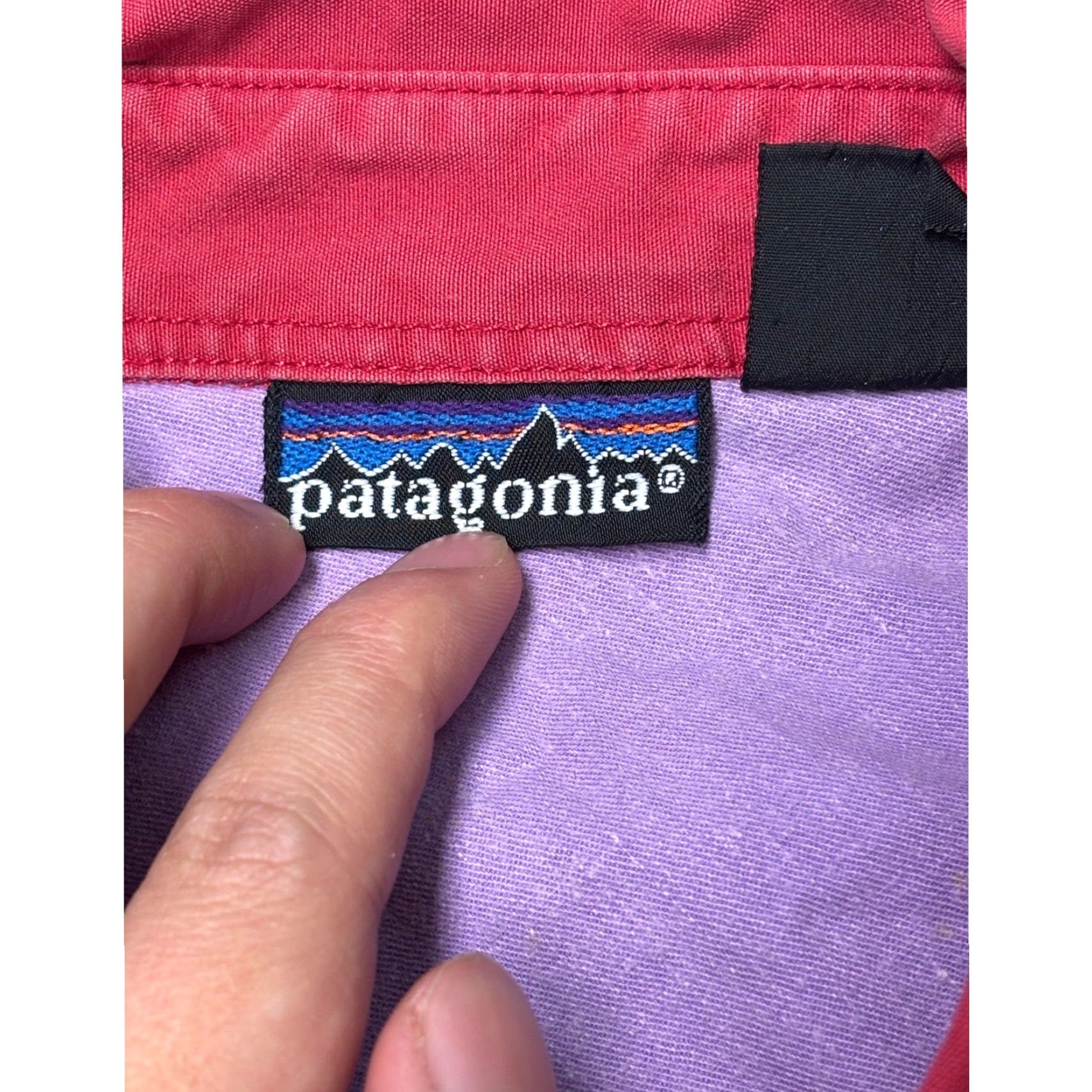 Patagonia VINTAGE Patagonia Mens Large Red Cotton Canvas Long Sleeve Button Down Shirt L Size US L / EU 52-54 / 3 - 4 Thumbnail