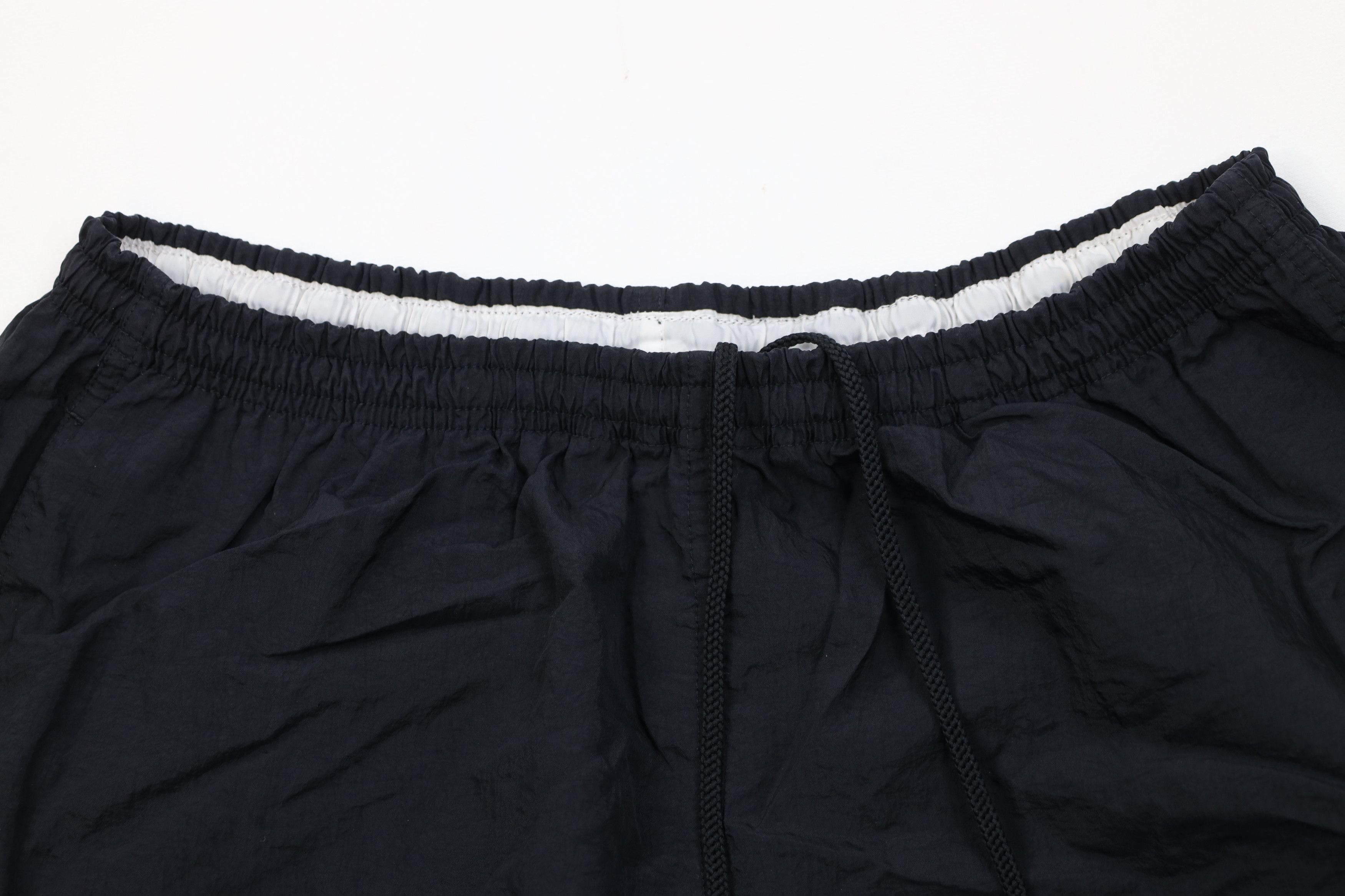 Nike Vintage 90s Nike Mini Swoosh Running Jogging Soccer Shorts Size US 34 / EU 50 - 2 Thumbnail