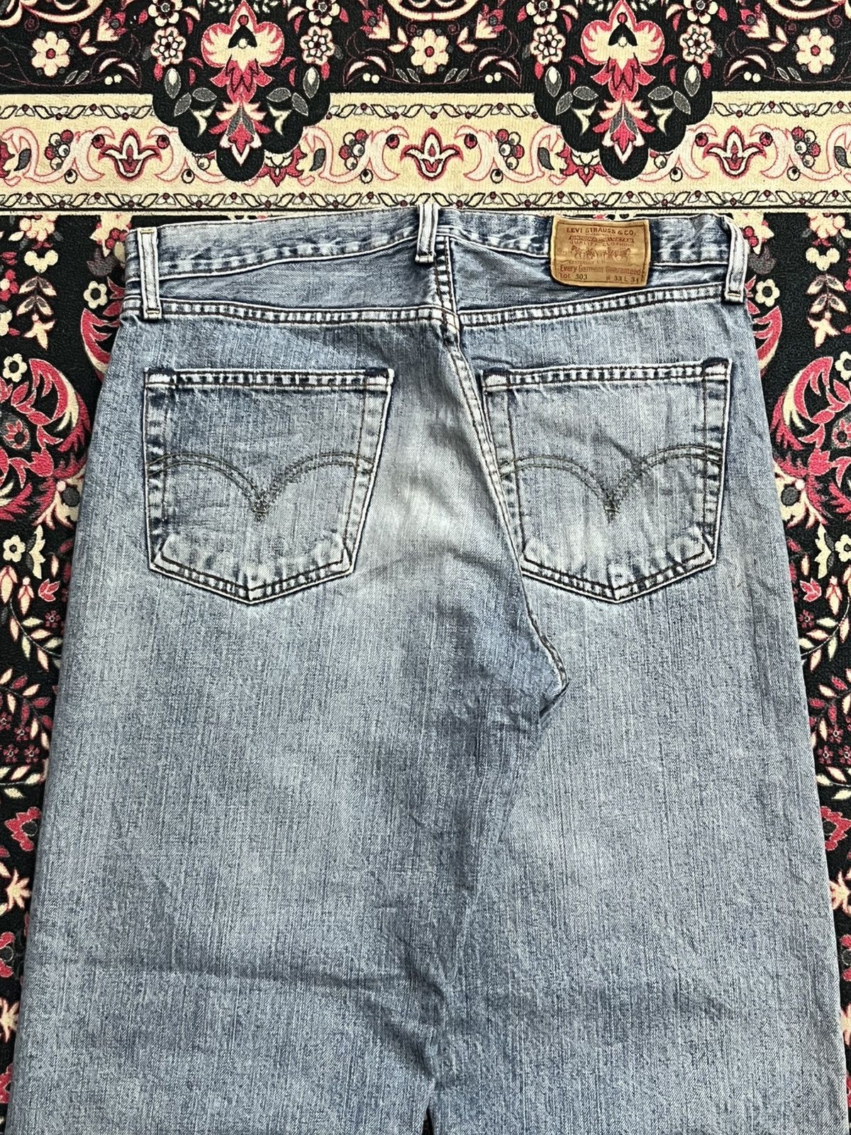 Levi's (33x34) Vintage Y2K Levi’s 503 Blue Washed Loose Cut Jeans Size US 33 - 7 Thumbnail