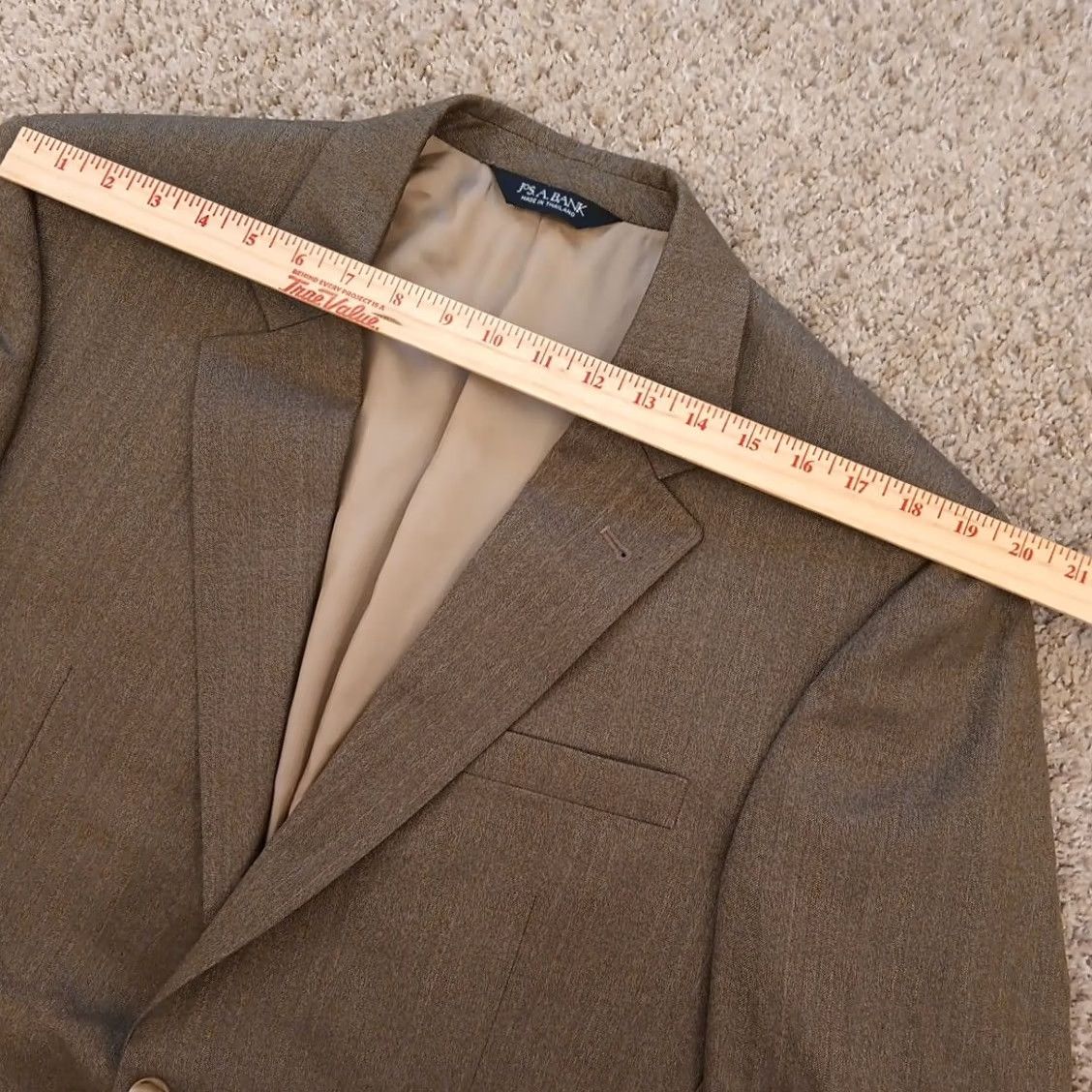 Jos. A. Bank Jos. A. Bank Blazer Mens 42 Long Gray Herringbone Wool Two-Button Single Vent Jacket Coat Notch Lapel Herringbone Wool Blazer 2 Piece Vintage No Mens Size 42R - 2 Thumbnail