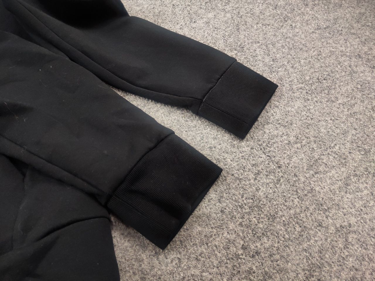 Hugo Boss Boss Through Saggy Black Logo Zip Pocket Hoodie Sweatshirt Size US L / EU 52-54 / 3 - 8 Thumbnail
