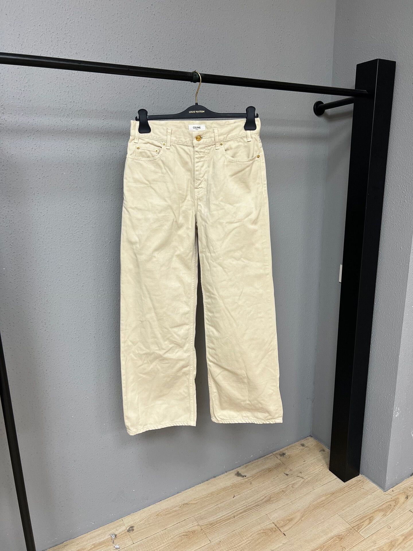 Celine Celine Beige Denim Pants with Gold Hardware Size 27" / US 4 / IT 40 - 1 Thumbnail