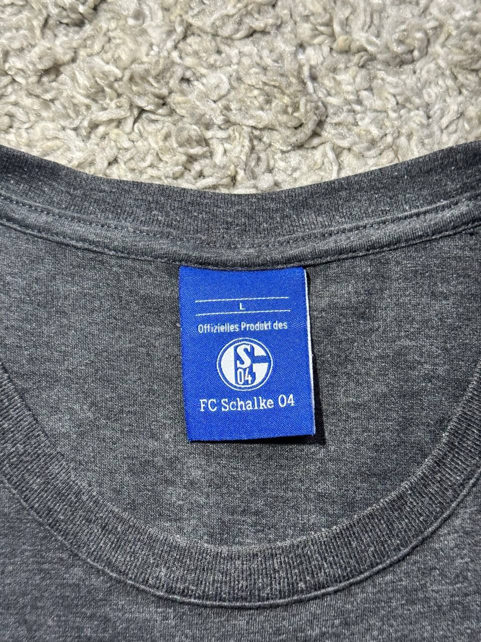 Chelsea Soccer FC Schalke 04 soccer jersey tee Size US L / EU 52-54 / 3 - 5 Thumbnail