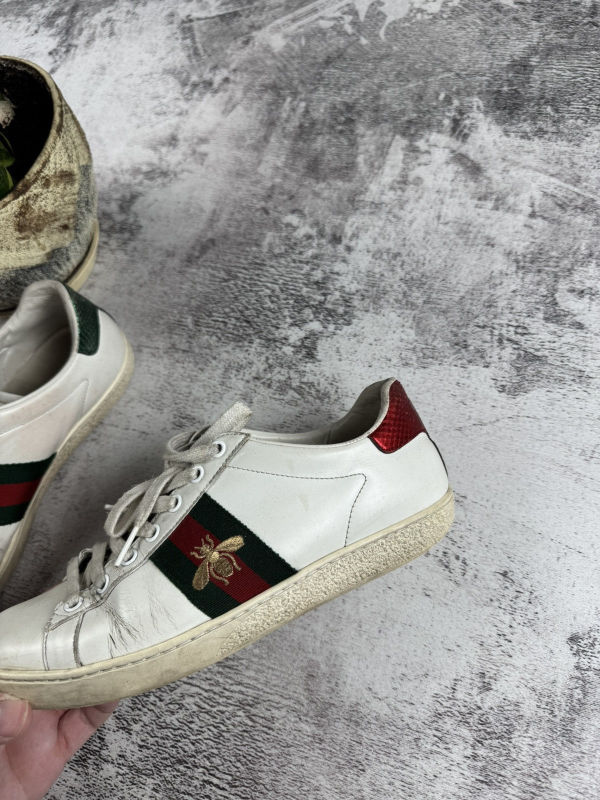 Gucci Gucci Ace Women’s US 7,5 EU 38 White Bee Casual Red Leather Low Shoes Sneakers Size US 7.5 / IT 37.5 - 8 Thumbnail