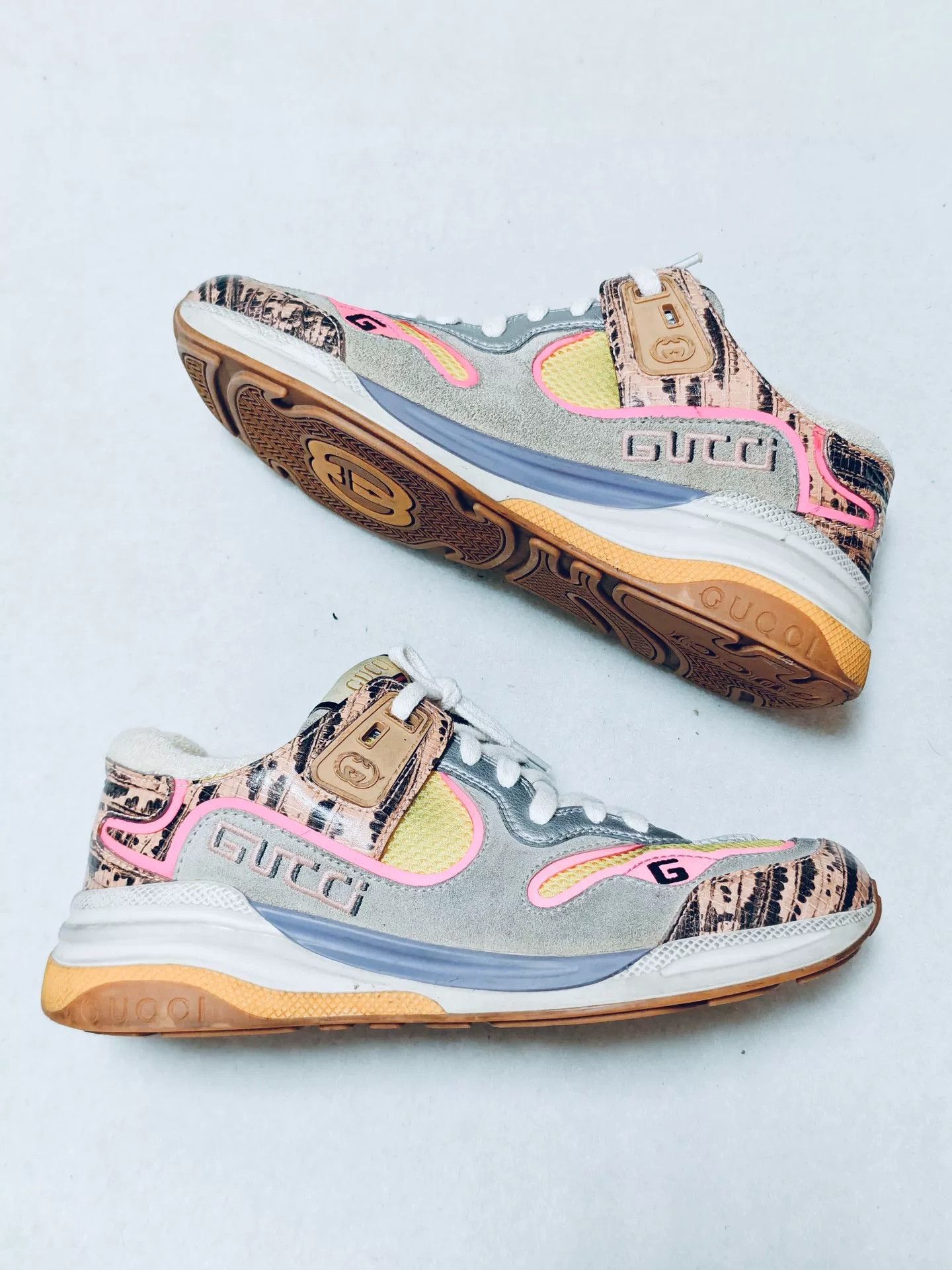 Gucci Gucci Casual Lowtop Sneakers us_6 Women Size US 6 / IT 36 - 1 Thumbnail