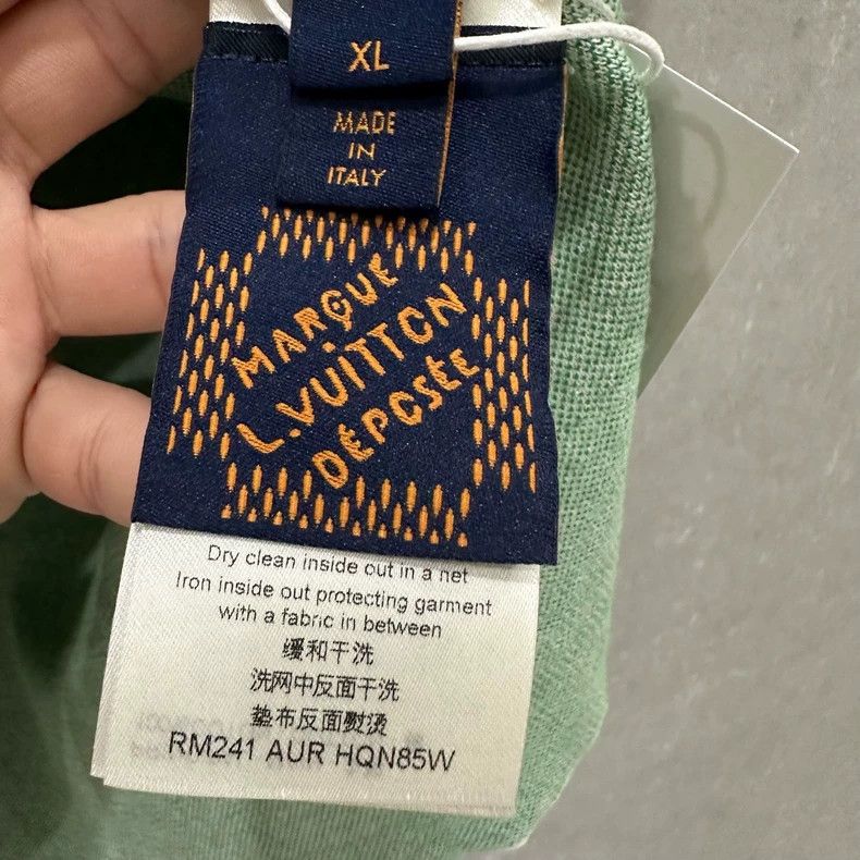 Louis Vuitton Louis Vuitton White and green checkerboard short sleeve Size US XL / EU 56 / 4 - 5 Thumbnail