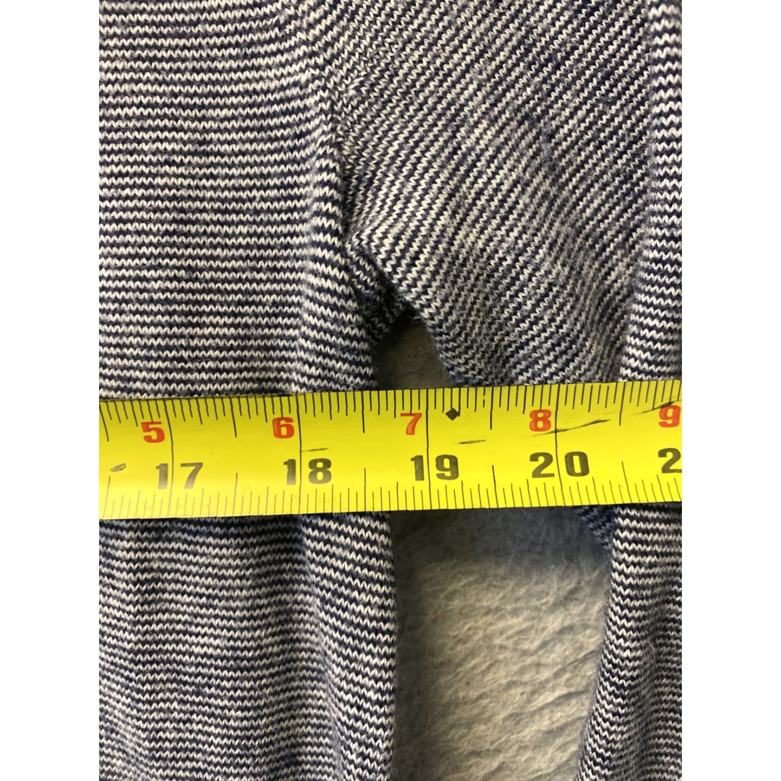 Banana Republic VINTAGE Banana Republic Sweater Womens M Athletic Hoodie Stretch Jacket /109-27 Size M / US 6-8 / IT 42-44 - 5 Thumbnail