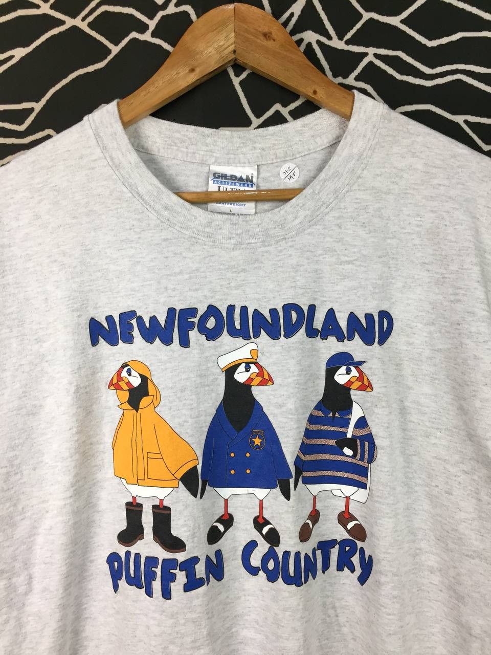 Vintage Vtg Y2K Newfoundland Puffin Country Graphic Tee Size US L / EU 52-54 / 3 - 3 Thumbnail