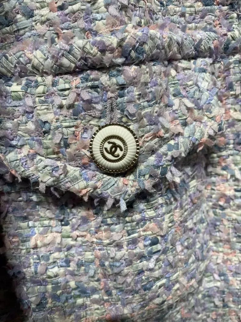 Chanel Chanel Lavender purple coat Size XXS / US 00 / IT 34 - 2 Thumbnail