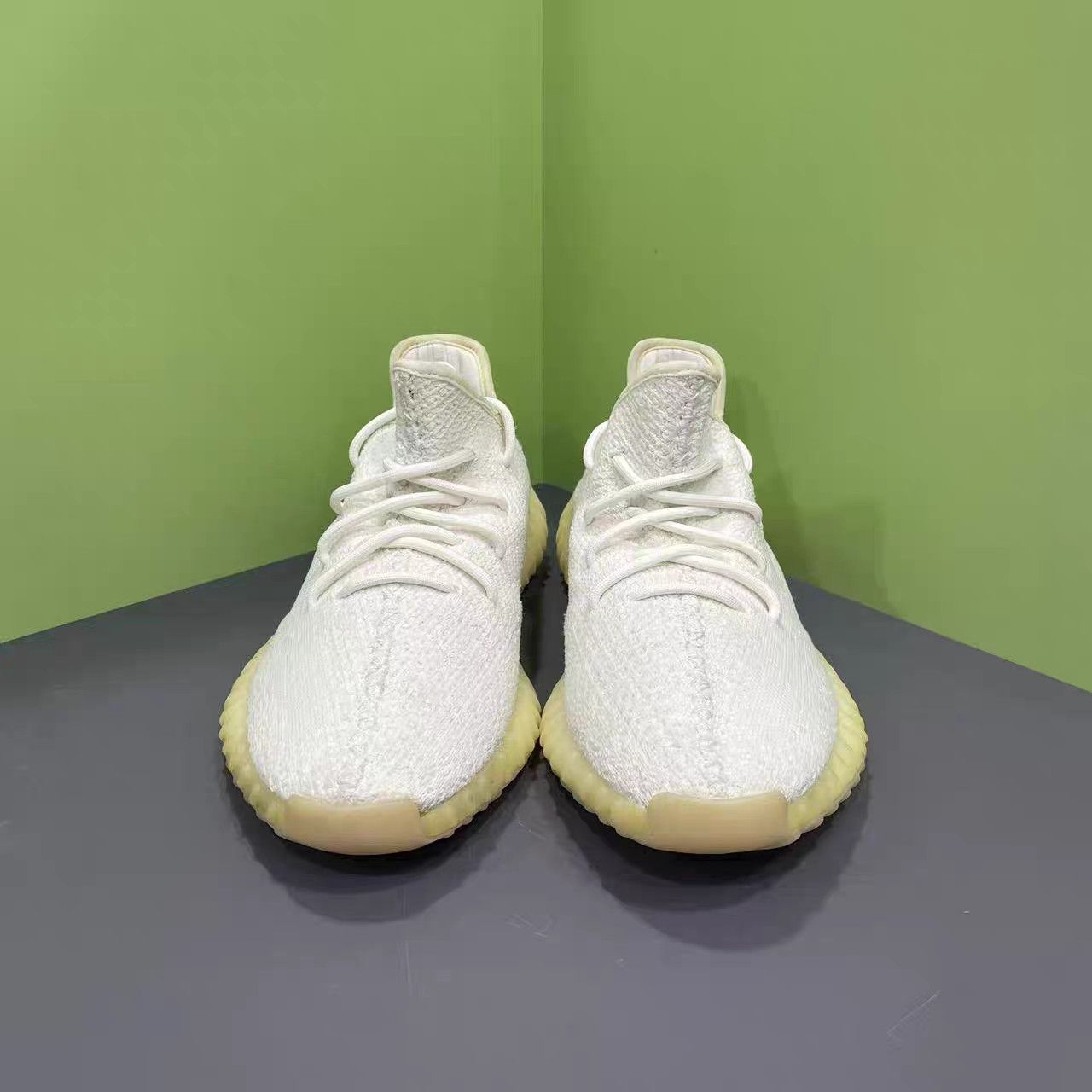 Adidas Adidas Yeezy350 Pure White Ice Cream K15 Size US 13 / EU 46 - 2 Thumbnail