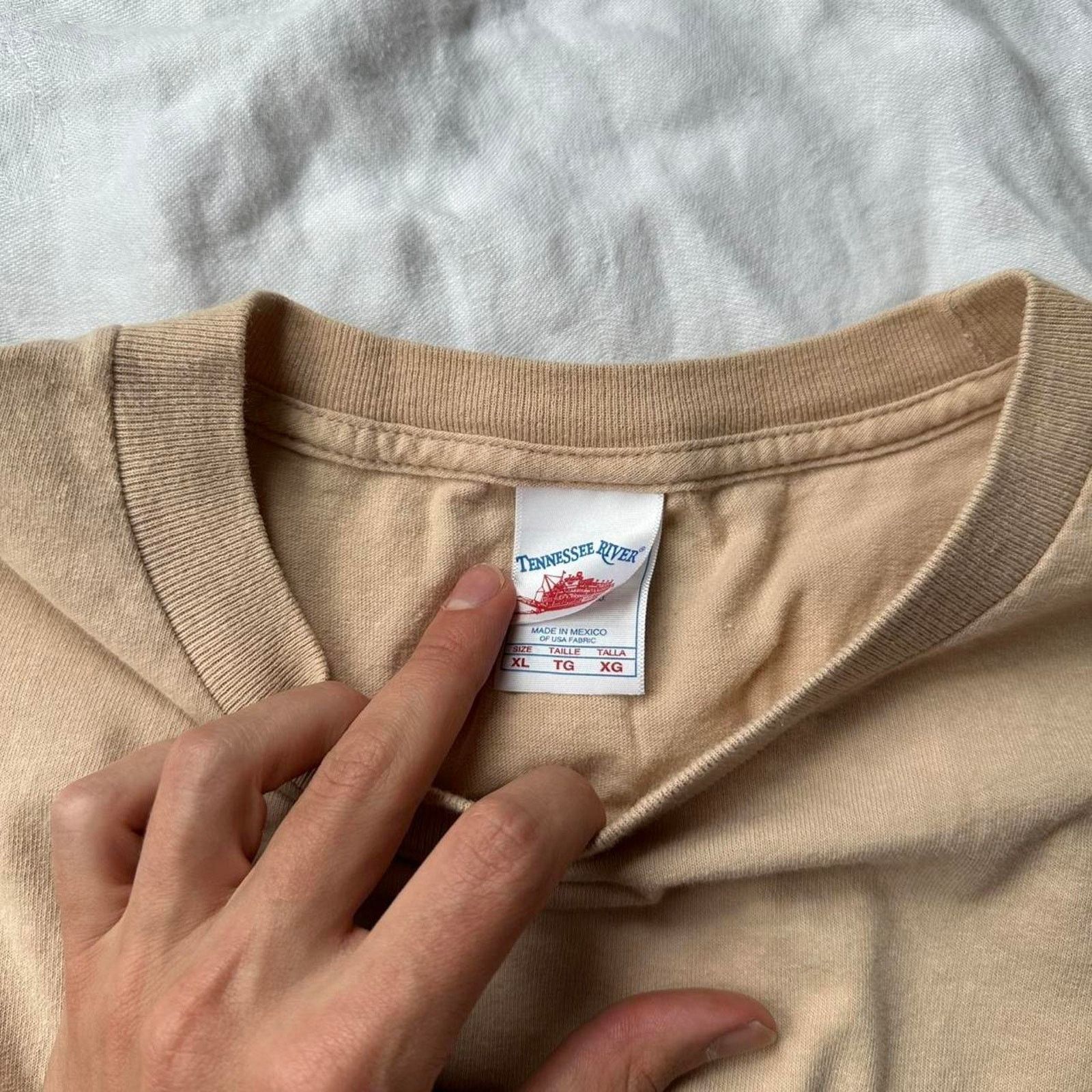 Vintage Vintage Beige Hot Springs Rally Arkansas Biker Graphic Tee Size US XL / EU 56 / 4 - 3 Thumbnail