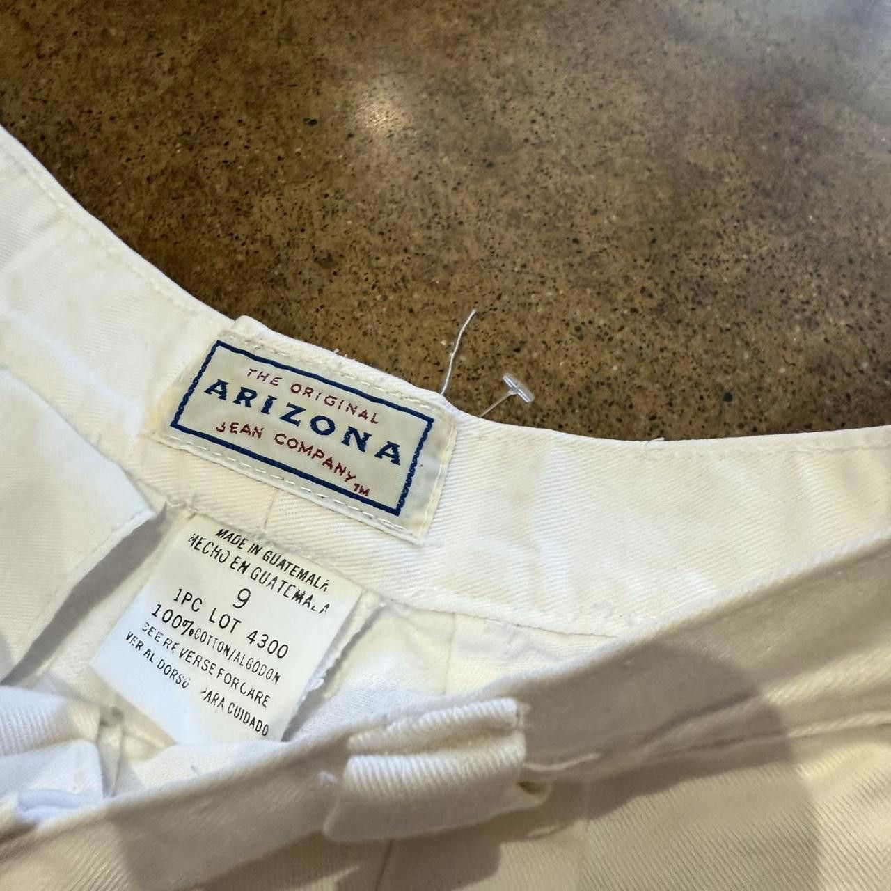 Arizona Jean Co. Arizona Women's White Shorts Size 32" / US 10 / IT 46 - 3 Thumbnail