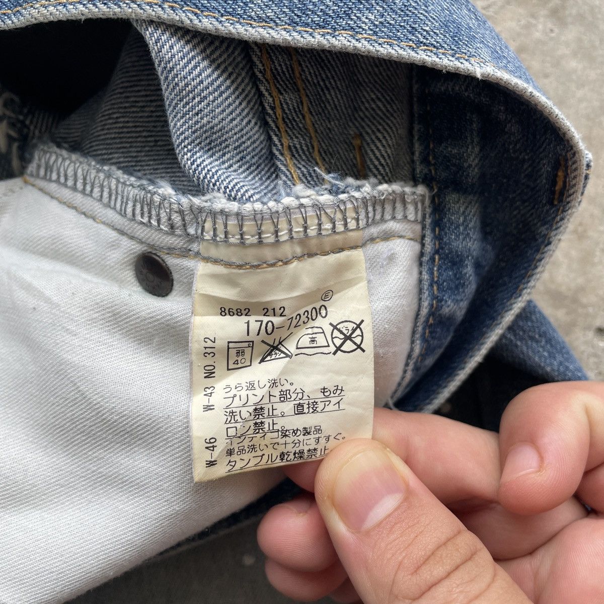 Japanese Brand Vintage Takeo Kikuchi Faded Painter Jean Faded Pants MudWash Size US 36 / EU 52 - 9 Thumbnail