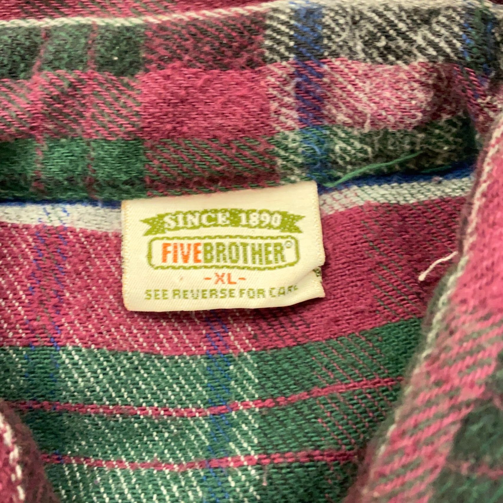 Vintage VINTAGE Five Brother Shirt Flannel Button-Up Plaid Oversized Heavyweight XL Red Men's Shirt - Five Brothers, Plaid, 1970s-80s vibe, Workwear, Casual Size US XL / EU 56 / 4 - 6 Thumbnail