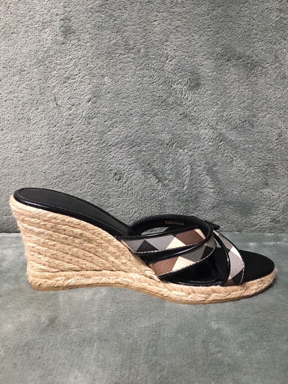 Burberry Burberry Leather Nova Check Espadrille Wedge Sandals EU38 Size US 8 / IT 38 - 6 Thumbnail
