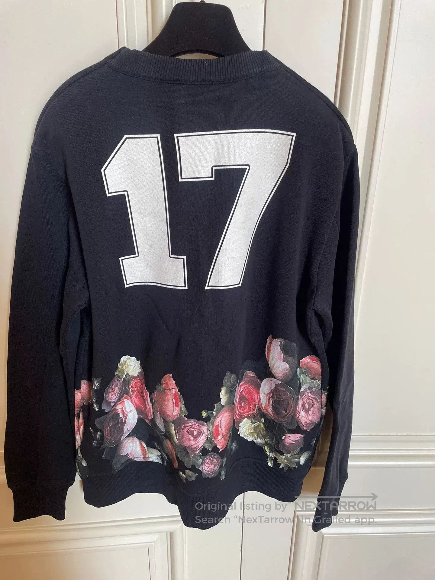 Givenchy GIVENCHY Vintage Floral Number Print Sweatshirt. Size US XS / EU 42 / 0 - 3 Thumbnail