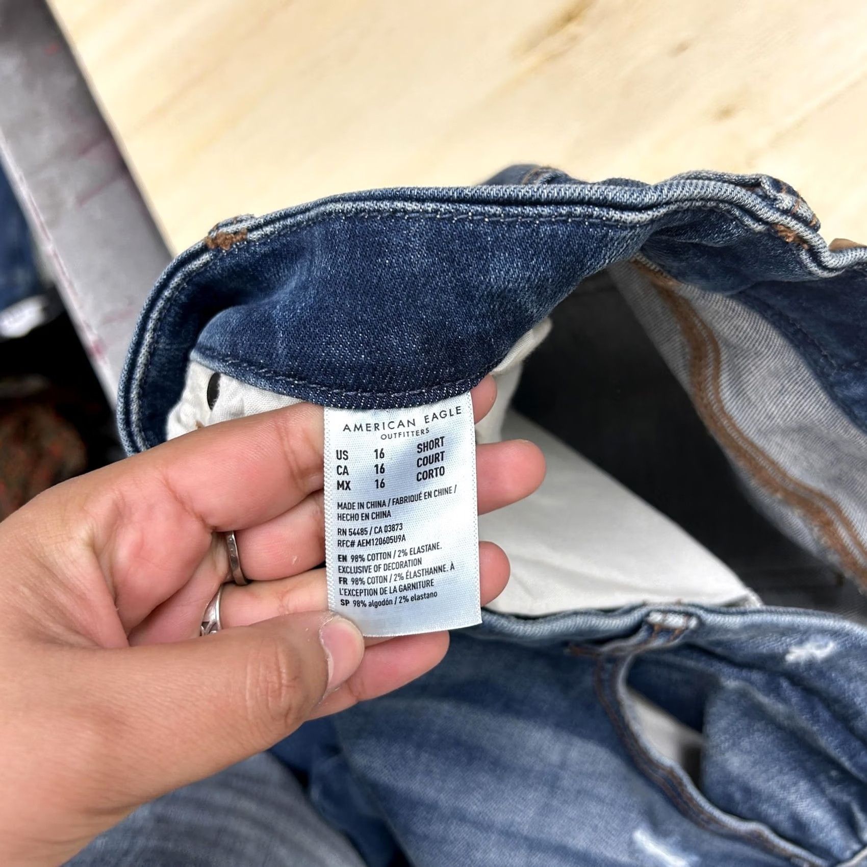 American Eagle Outfitters VINTAGE American Eagle Outfitters Jeans Womens 16 Short Blue Distressed Denim Tapered Regular Rise High? Size 38" / US 16 / IT 52 - 3 Thumbnail