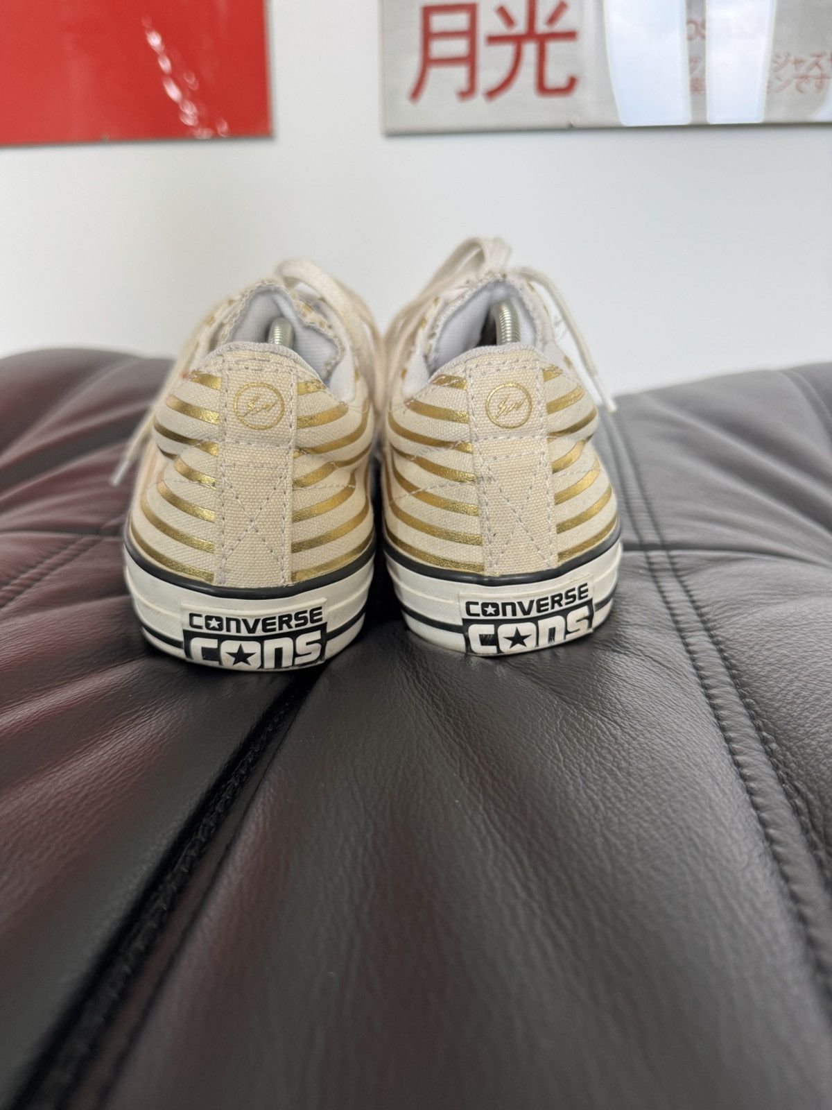 Converse × Fragment Design Fragment Design x Converse Chuck Taylor Low Gold Stripes Size US 8.5 / EU 41-42 - 2 Thumbnail