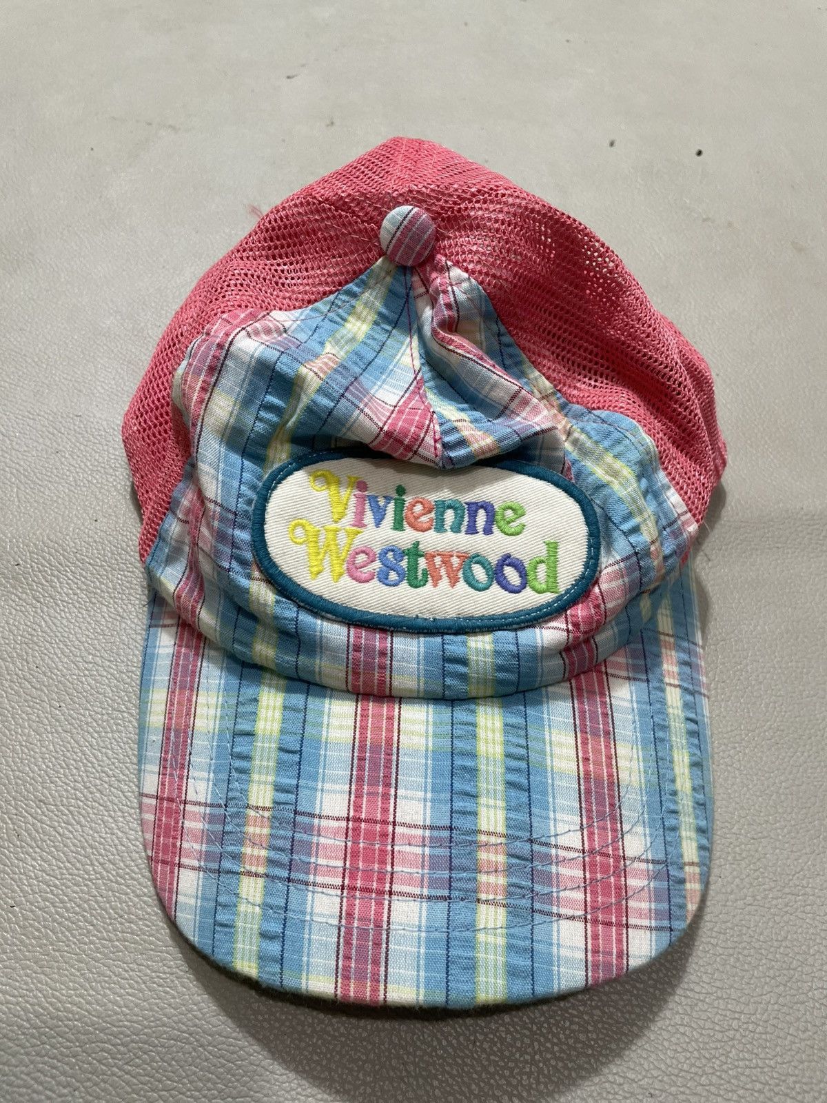 Vintage Vivienne Westwood Trucker Hat Logo Size ONE SIZE - 5 Thumbnail